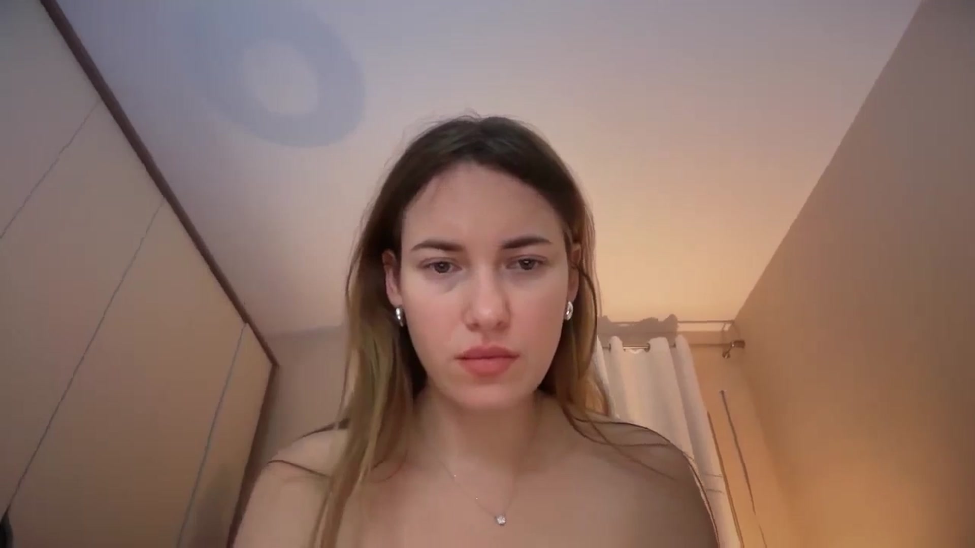 Gallery image thumbnail from SkySunFlower's myfreecams stream on, 12/27/2025, 02:17 image 7 of 20