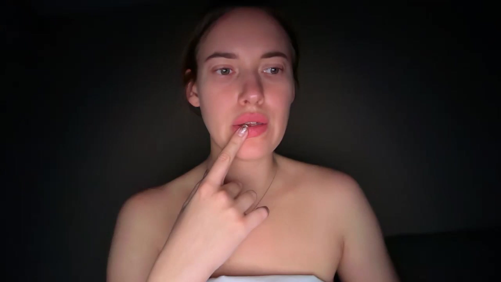 Gallery image thumbnail from SkySunFlower's myfreecams stream on, 12/30/2025, 05:31 image 2 of 20