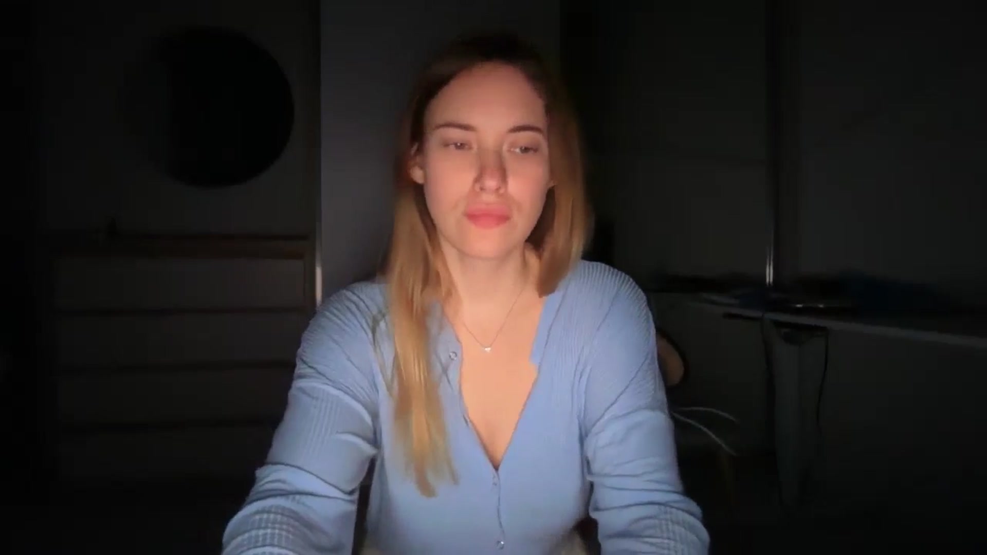 Gallery image thumbnail from SkySunFlower's myfreecams stream on, 01/02/2026, 22:41 image 8 of 20
