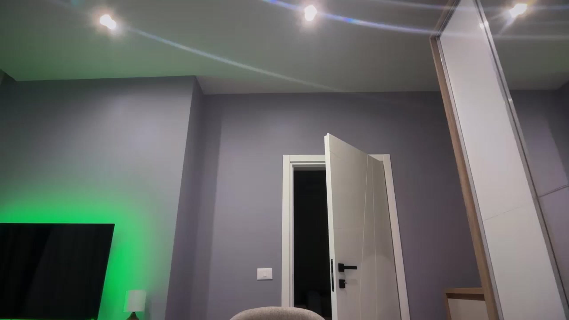 Gallery image thumbnail from SkySunFlower's myfreecams stream on, 01/04/2026, 19:21 image 20 of 20