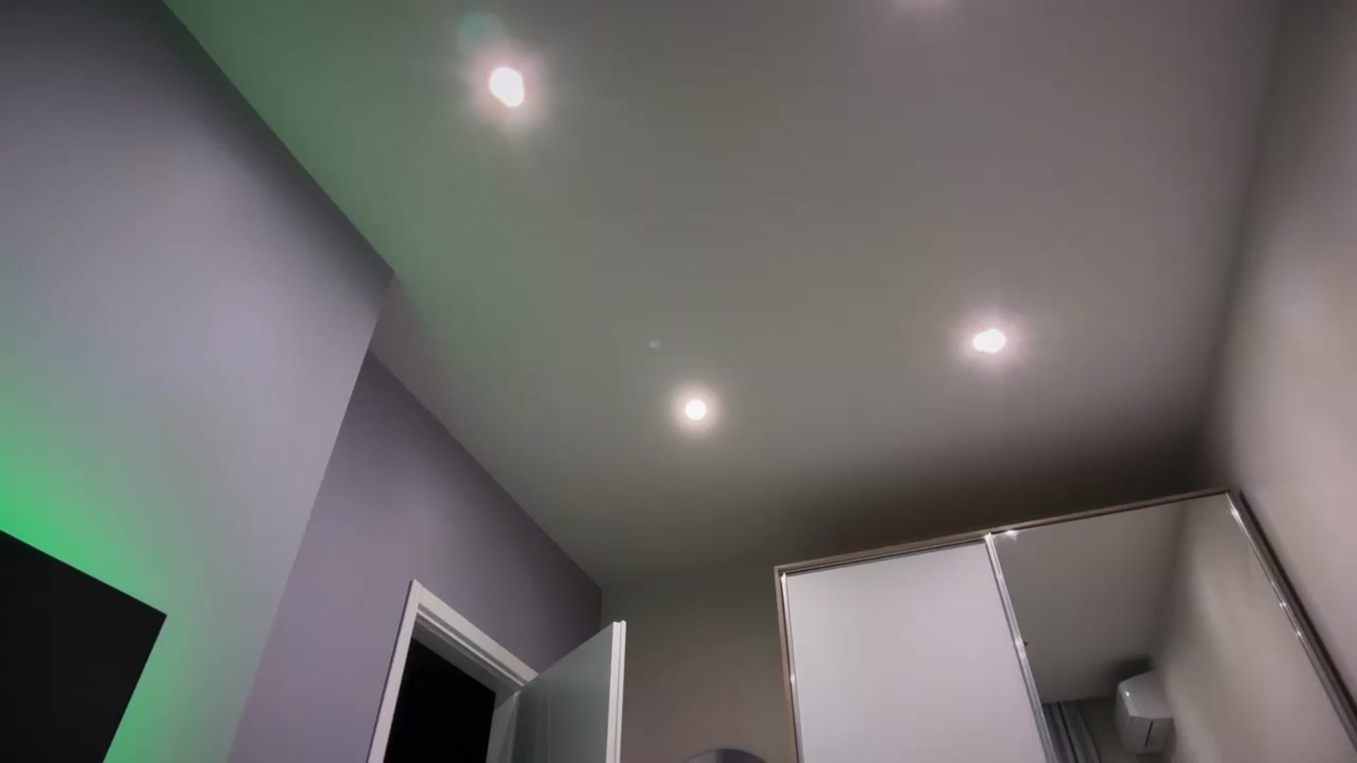 Gallery image thumbnail from SkySunFlower's myfreecams stream on, 01/07/2026, 24:51 image 18 of 20