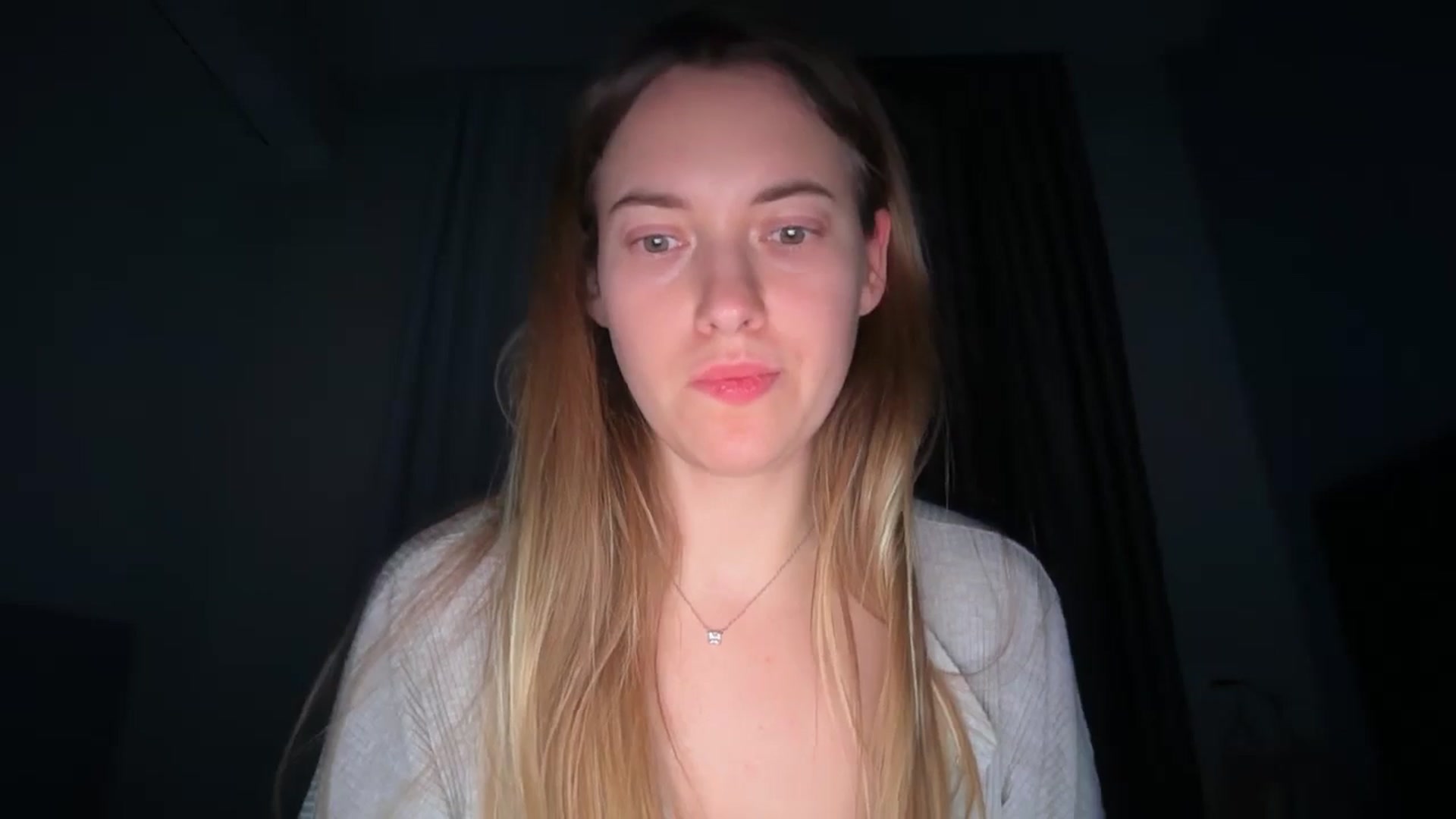 Gallery image thumbnail from SkySunFlower's myfreecams stream on, 01/07/2026, 04:14 image 11 of 20