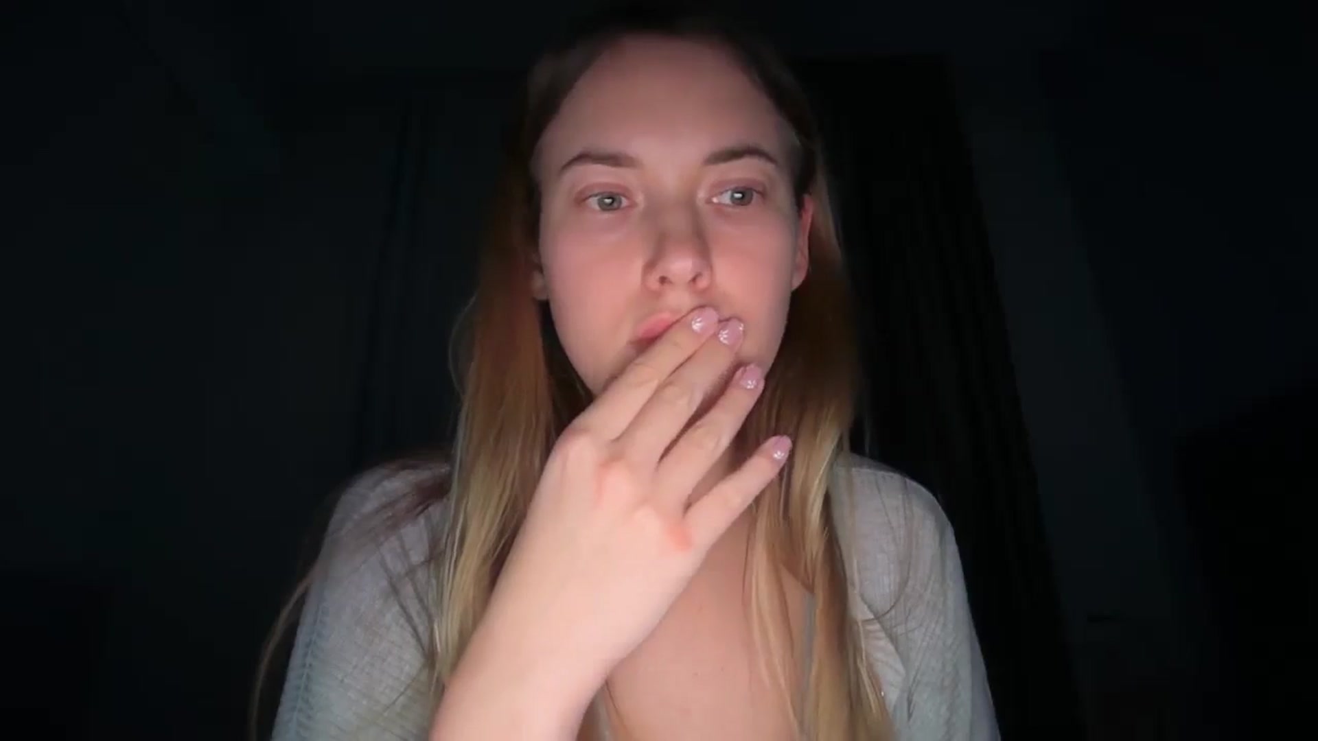 Gallery image thumbnail from SkySunFlower's myfreecams stream on, 01/07/2026, 04:14 image 10 of 20