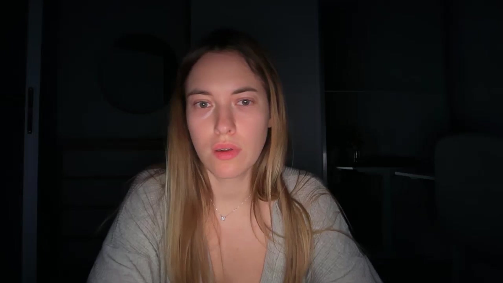 Gallery image thumbnail from SkySunFlower's myfreecams stream on, 01/07/2026, 04:14 image 7 of 20