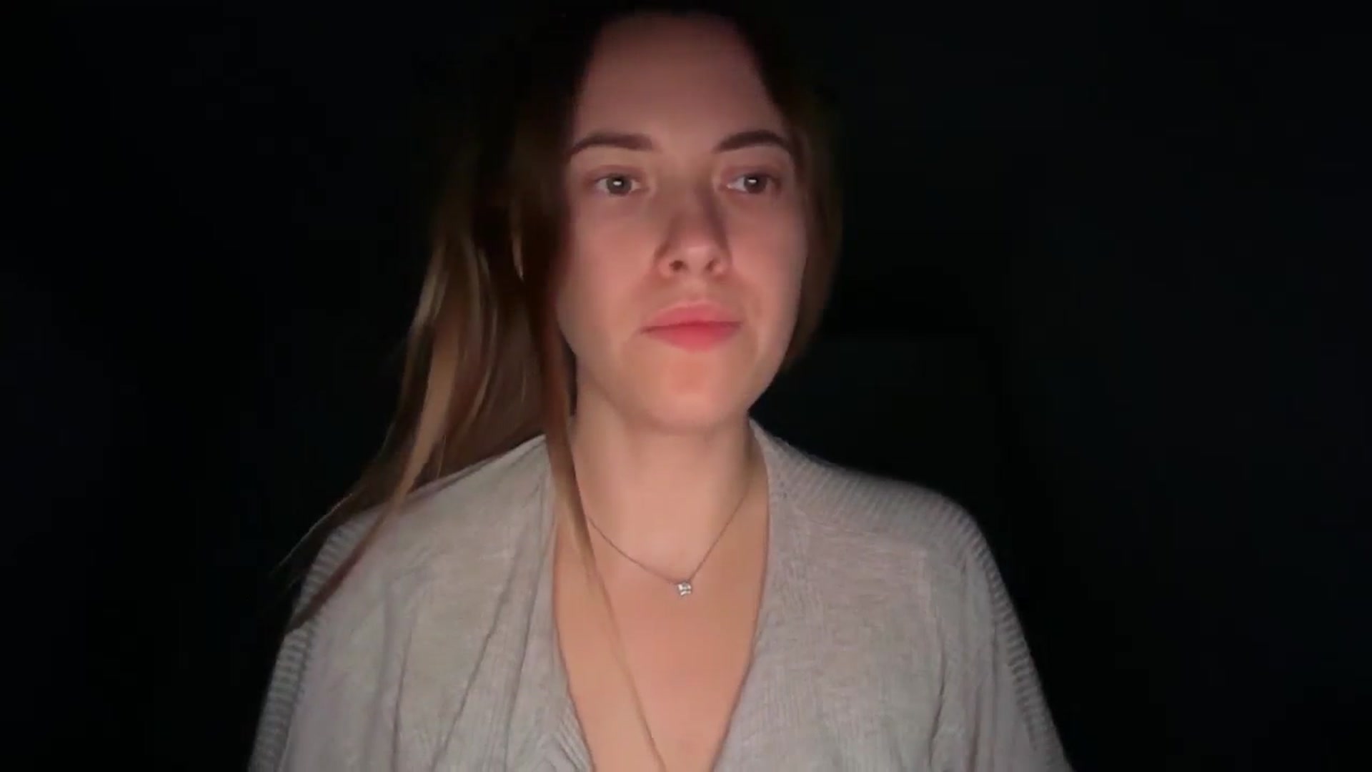 Gallery image thumbnail from SkySunFlower's myfreecams stream on, 01/07/2026, 06:05 image 9 of 20