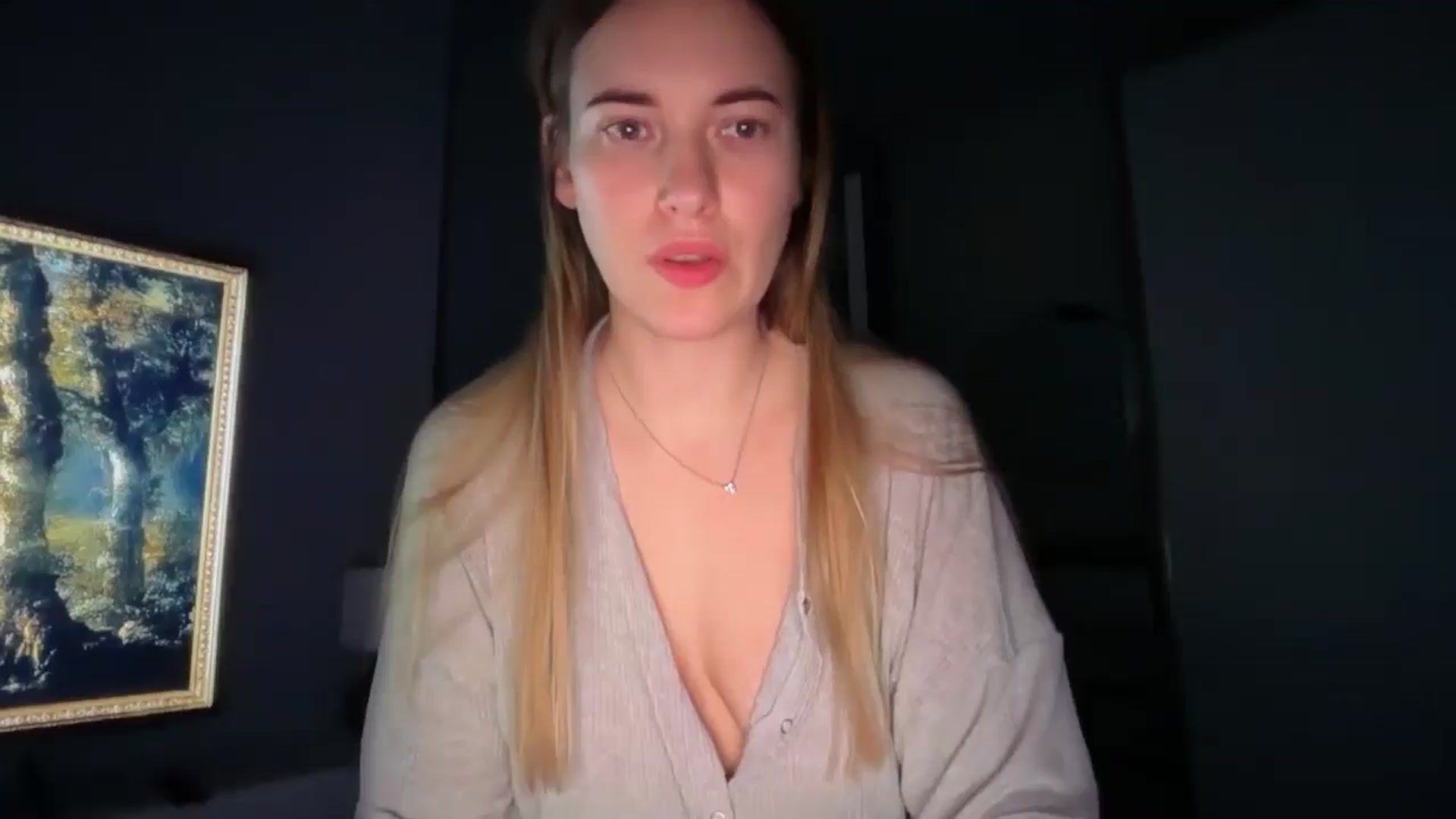 Gallery image thumbnail from SkySunFlower's myfreecams stream on, 01/10/2026, 07:10 image 11 of 20