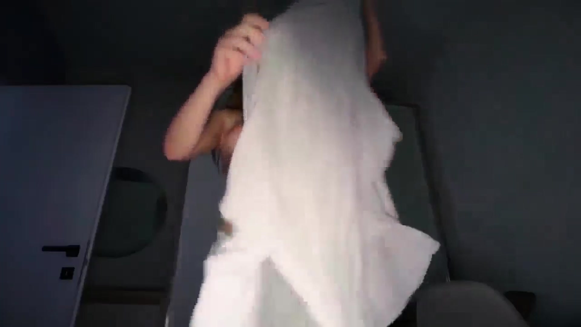Gallery image thumbnail from SkySunFlower's myfreecams stream on, 01/11/2026, 10:44 image 20 of 20