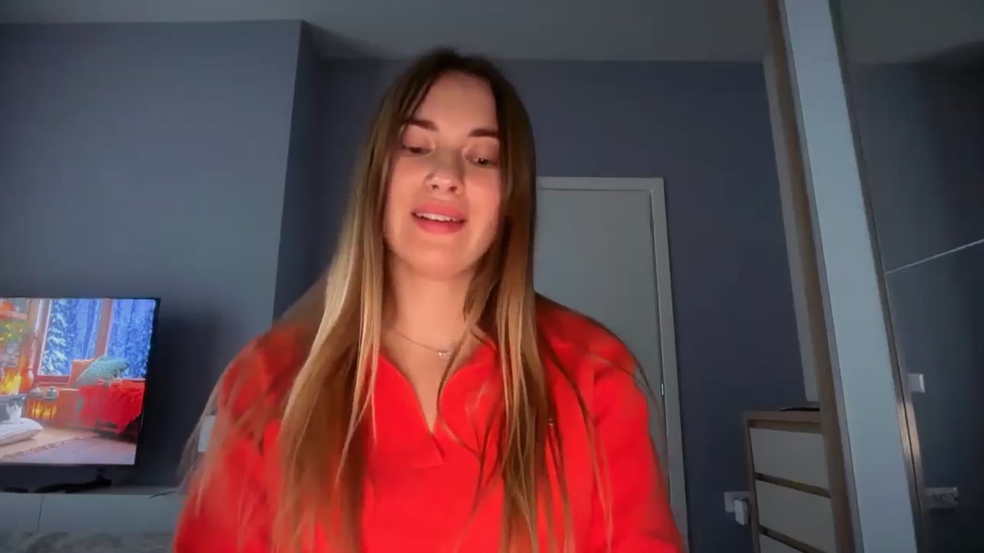 Gallery image thumbnail from SkySunFlower's myfreecams stream on, 01/11/2026, 11:34 image 16 of 20