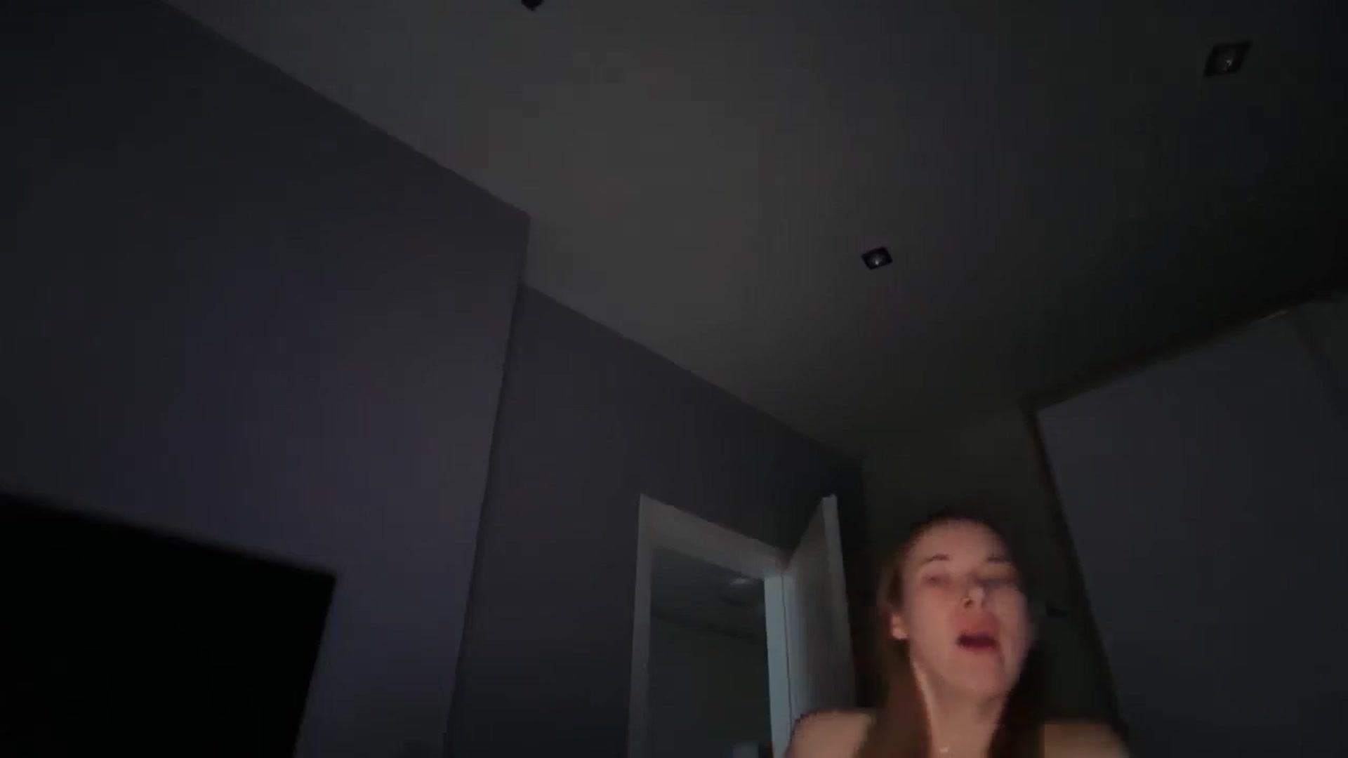 Gallery image thumbnail from SkySunFlower's myfreecams stream on, 01/11/2026, 13:39 image 15 of 20