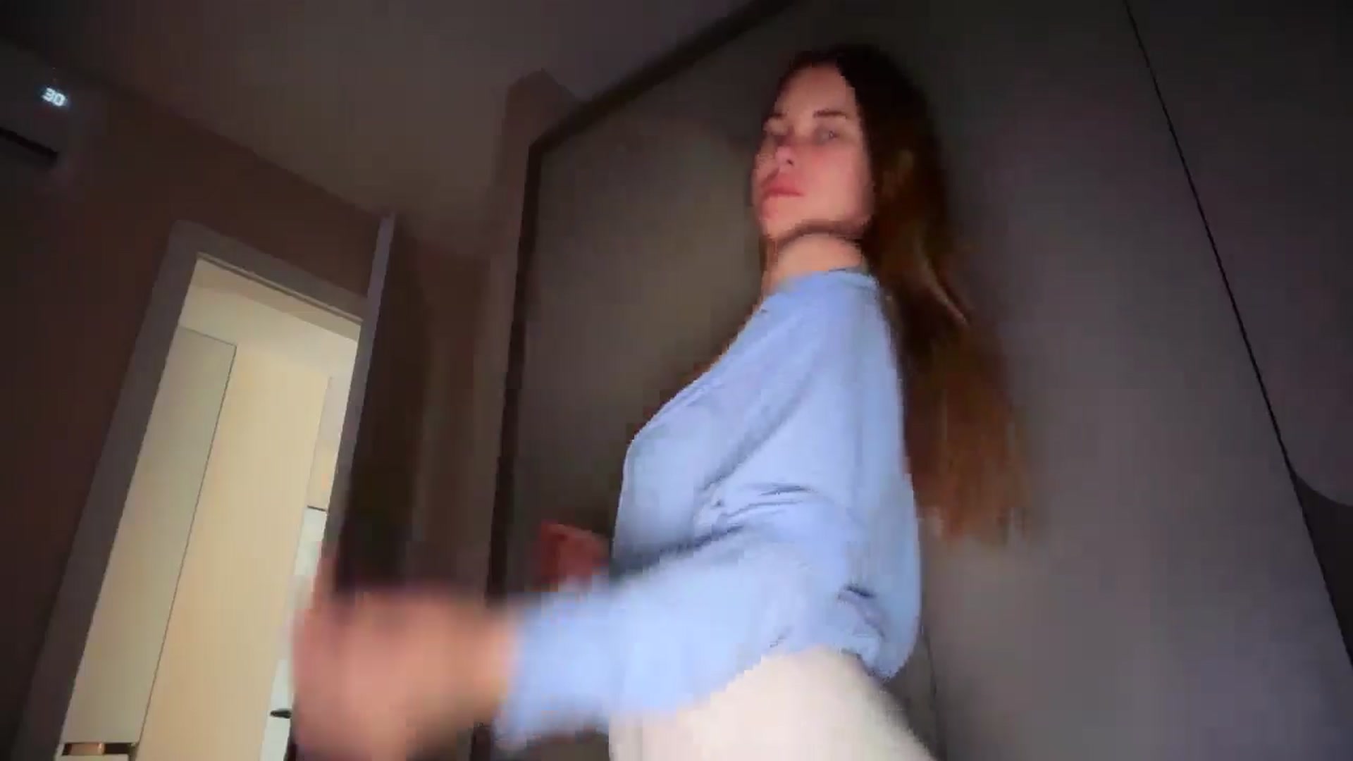 Gallery image thumbnail from SkySunFlower's myfreecams stream on, 01/15/2026, 07:12 image 6 of 20