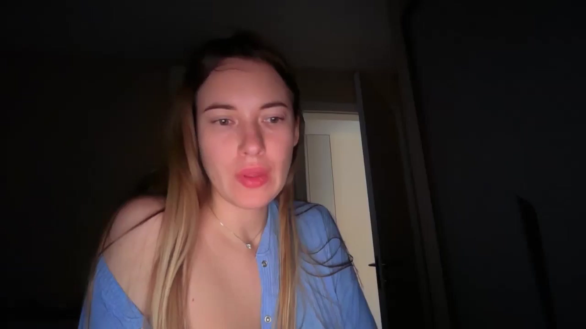 Gallery image thumbnail from SkySunFlower's myfreecams stream on, 01/15/2026, 07:12 image 2 of 20
