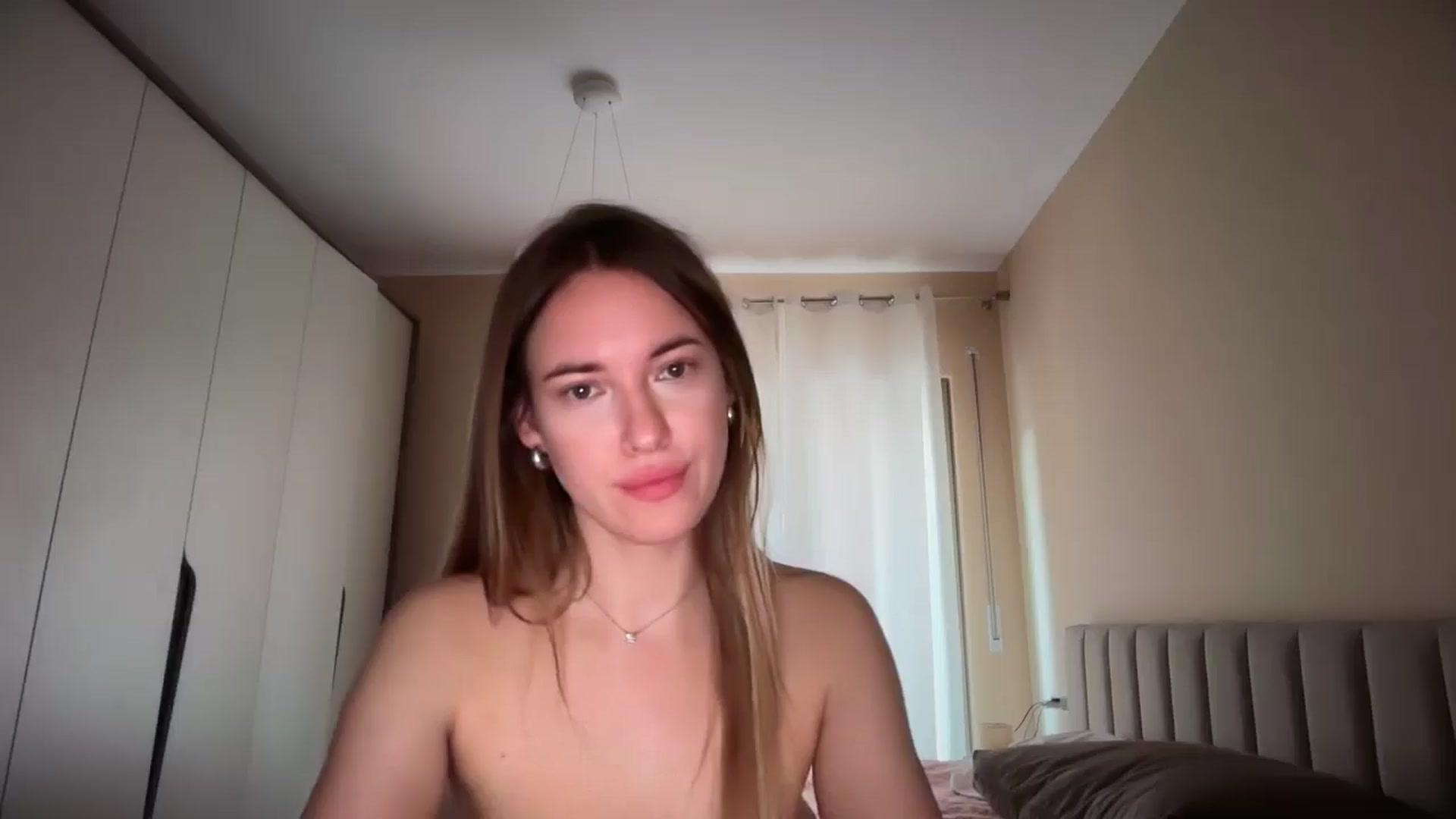 Gallery image thumbnail from SkySunFlower's myfreecams stream on, 01/23/2026, 16:07 image 1 of 20