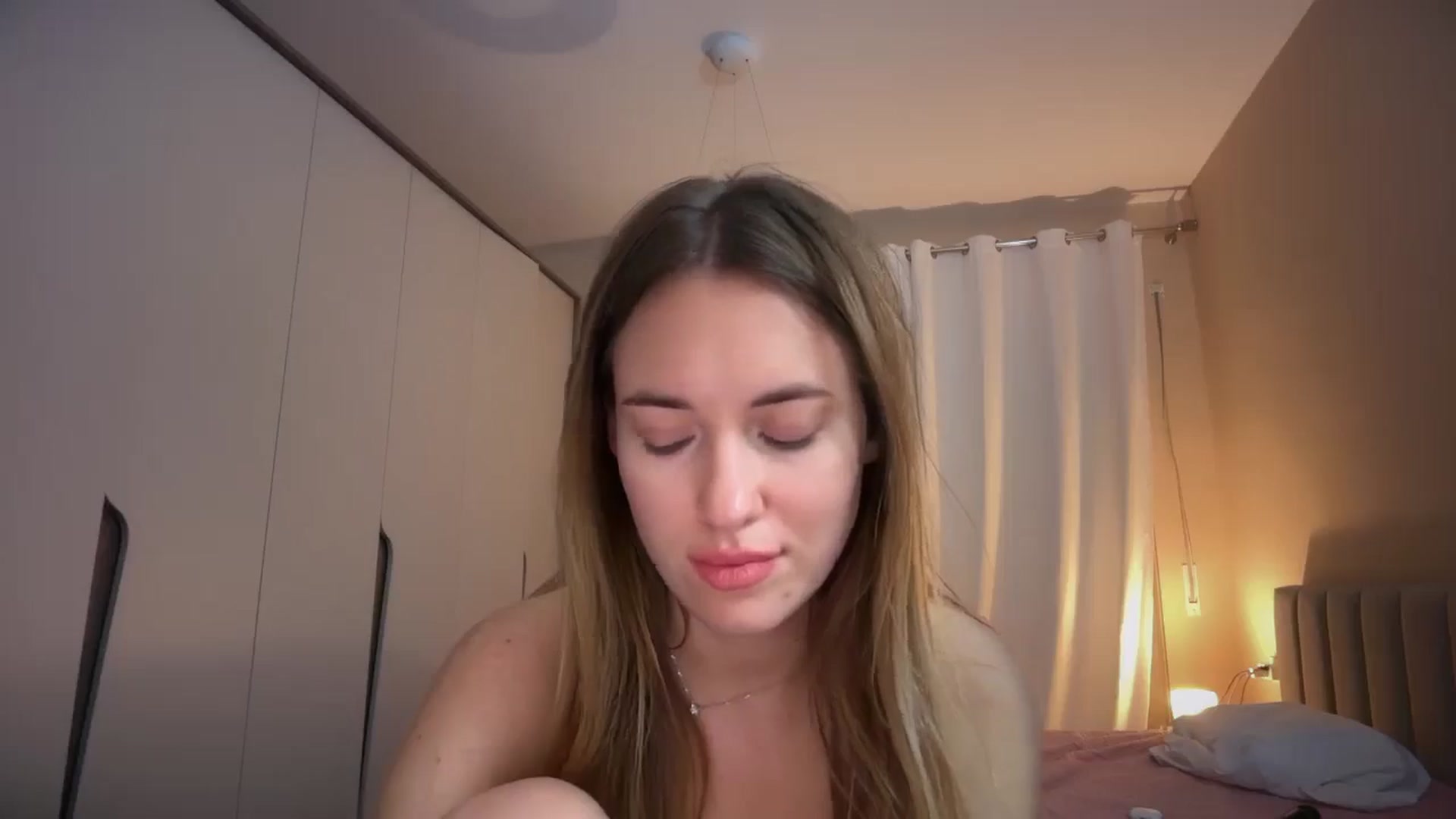 Gallery image thumbnail from SkySunFlower's myfreecams stream on, 01/23/2026, 23:27 image 7 of 20