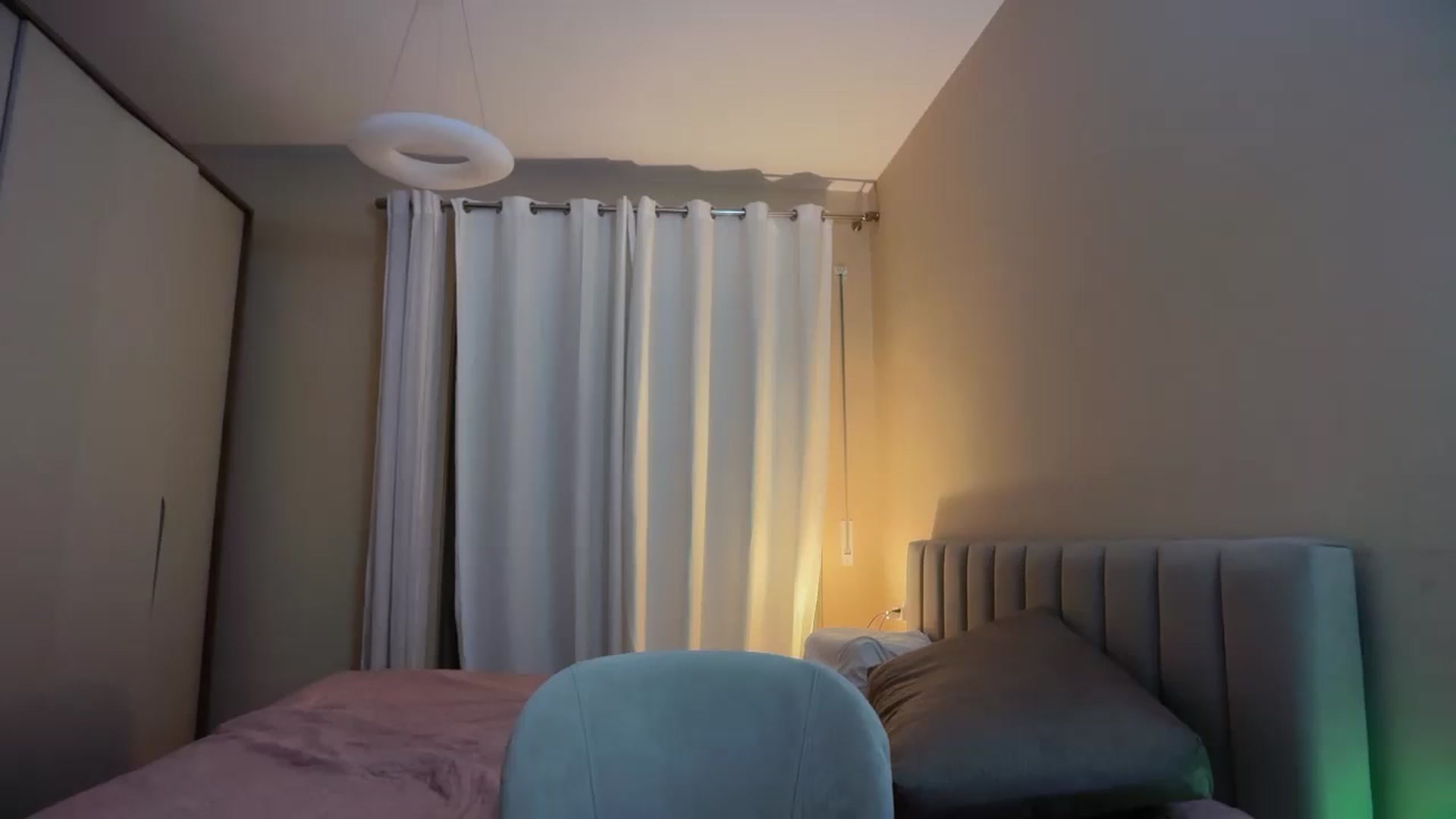 Gallery image thumbnail from SkySunFlower's myfreecams stream on, 01/25/2026, 03:45 image 3 of 20