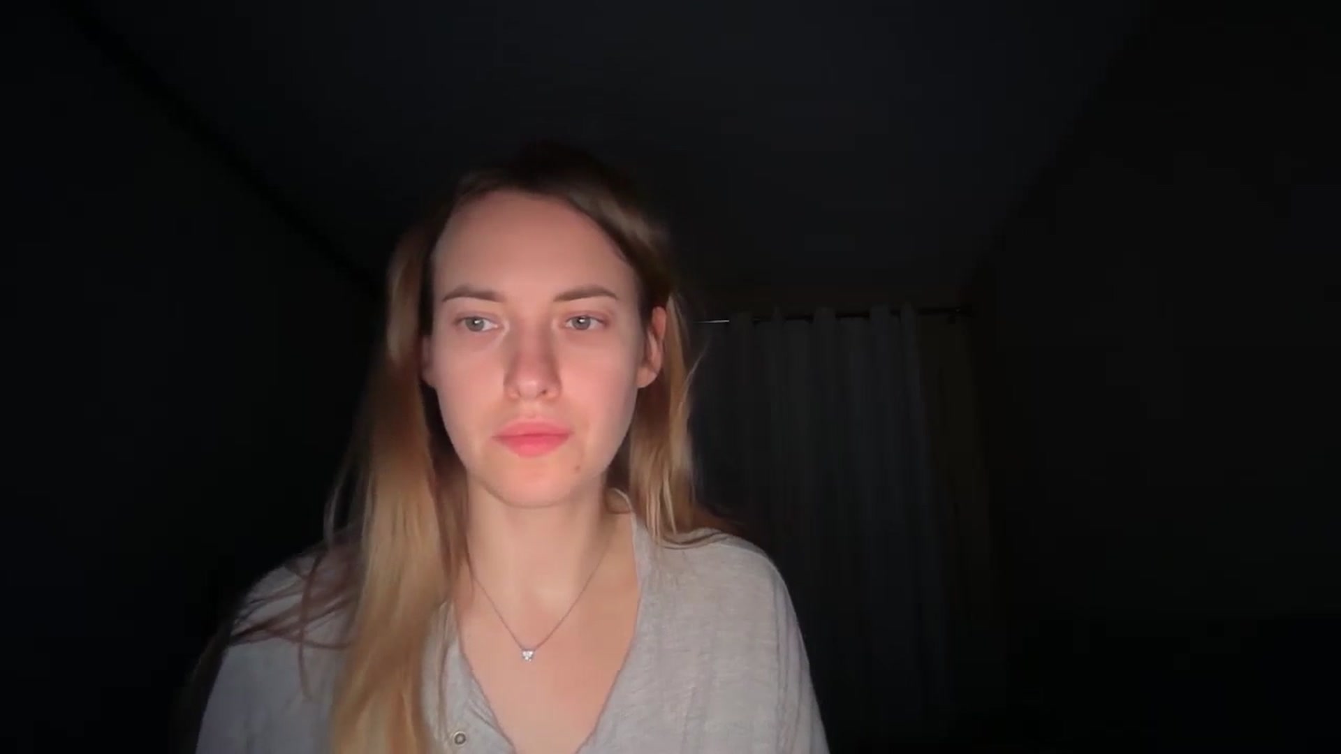 Gallery image thumbnail from SkySunFlower's myfreecams stream on, 01/27/2026, 02:15 image 6 of 20