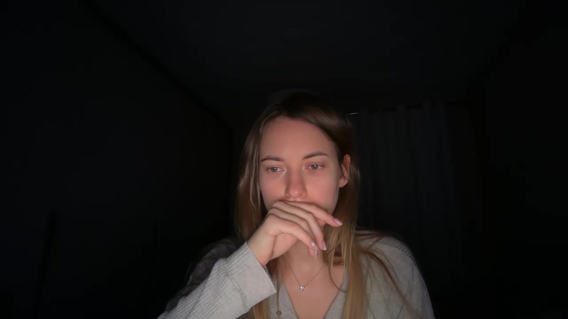 Gallery image thumbnail from SkySunFlower's myfreecams stream on, 01/27/2026, 02:15 image 2 of 20