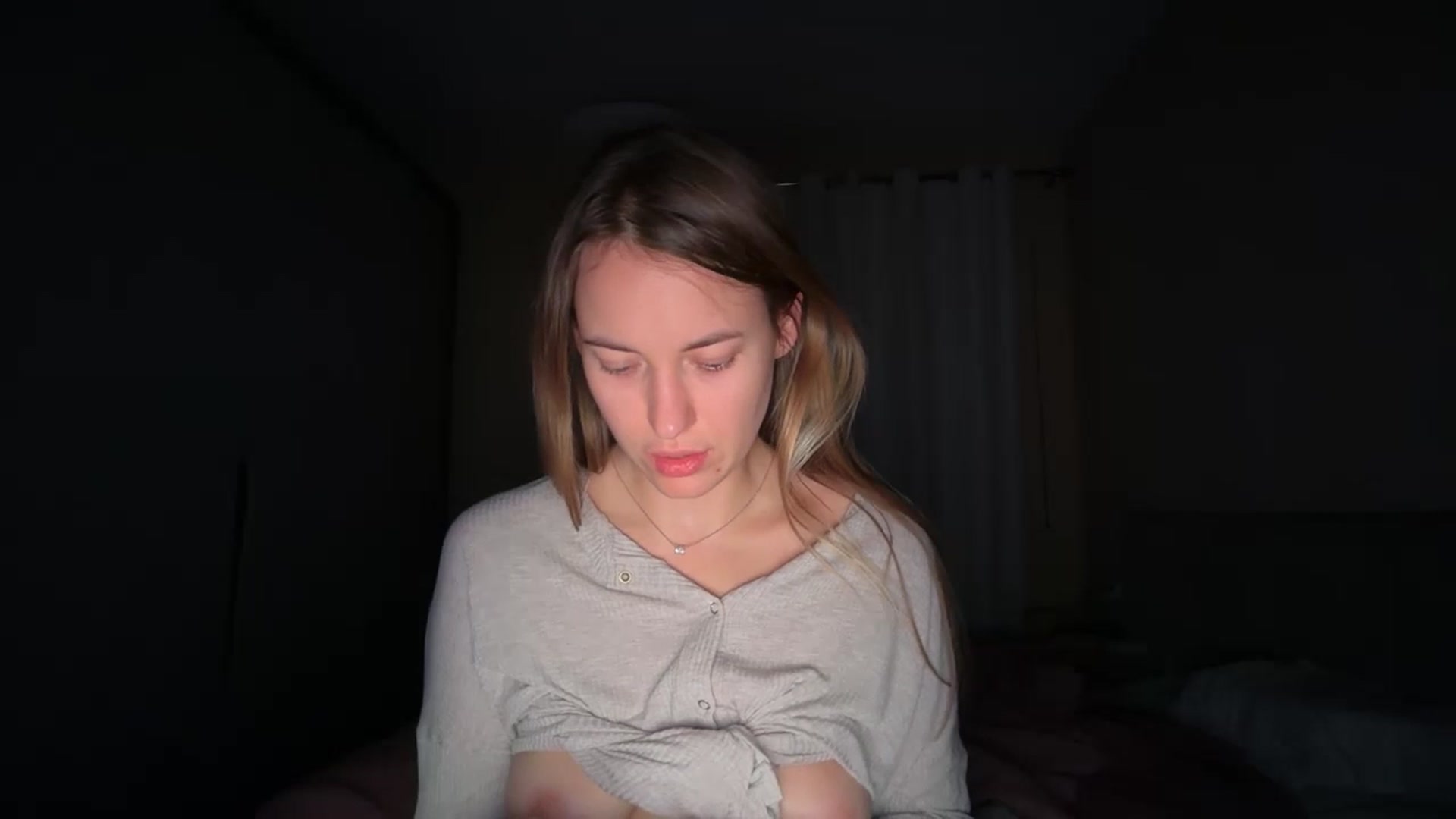 Gallery image thumbnail from SkySunFlower's myfreecams stream on, 01/27/2026, 02:15 image 15 of 20