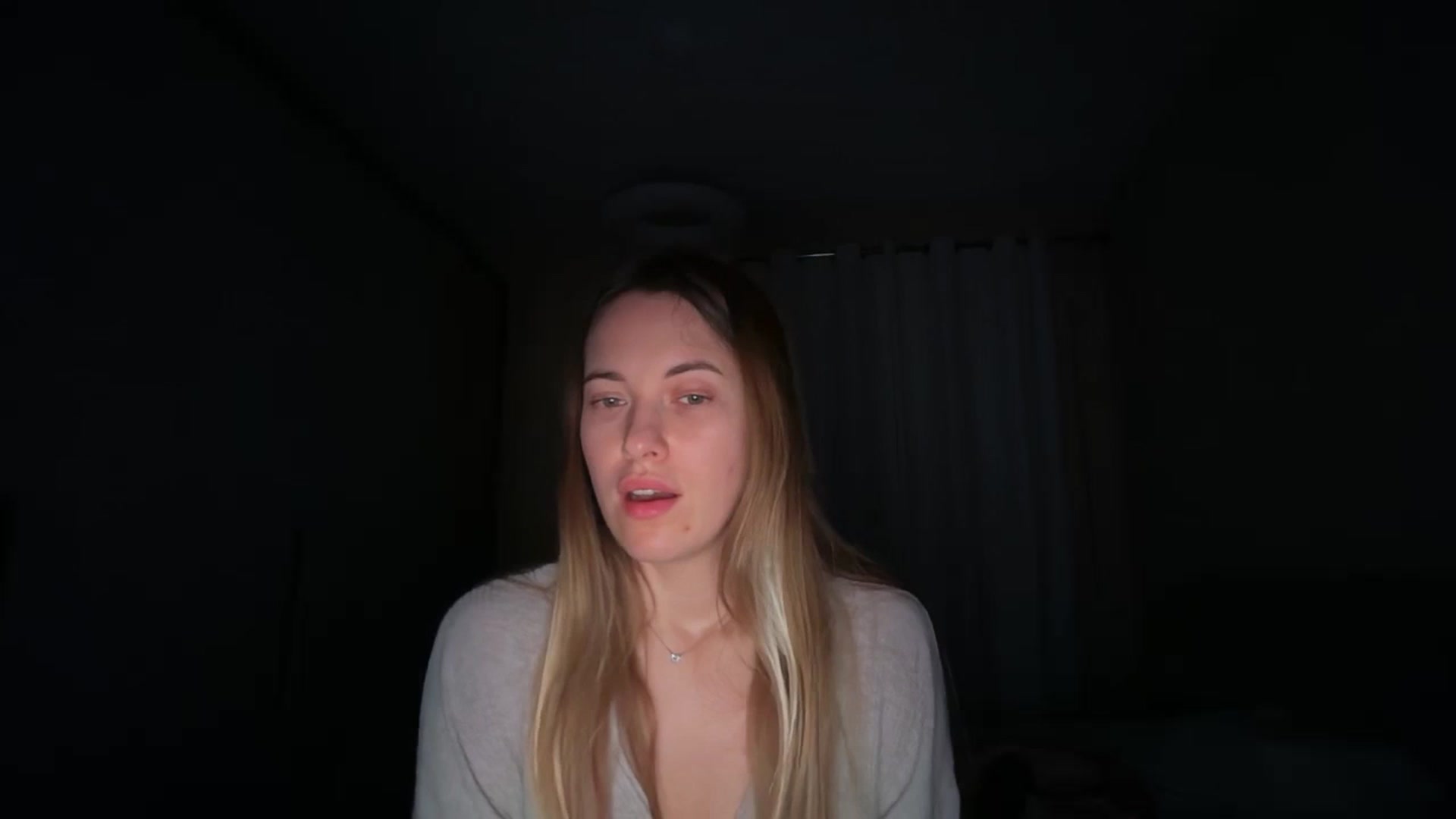 Gallery image thumbnail from SkySunFlower's myfreecams stream on, 01/27/2026, 03:13 image 4 of 20