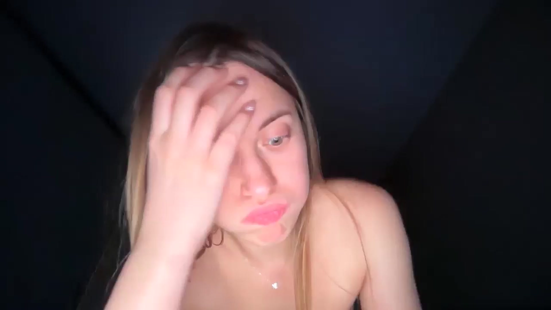 Gallery image thumbnail from SkySunFlower's myfreecams stream on, 01/28/2026, 06:53 image 1 of 20