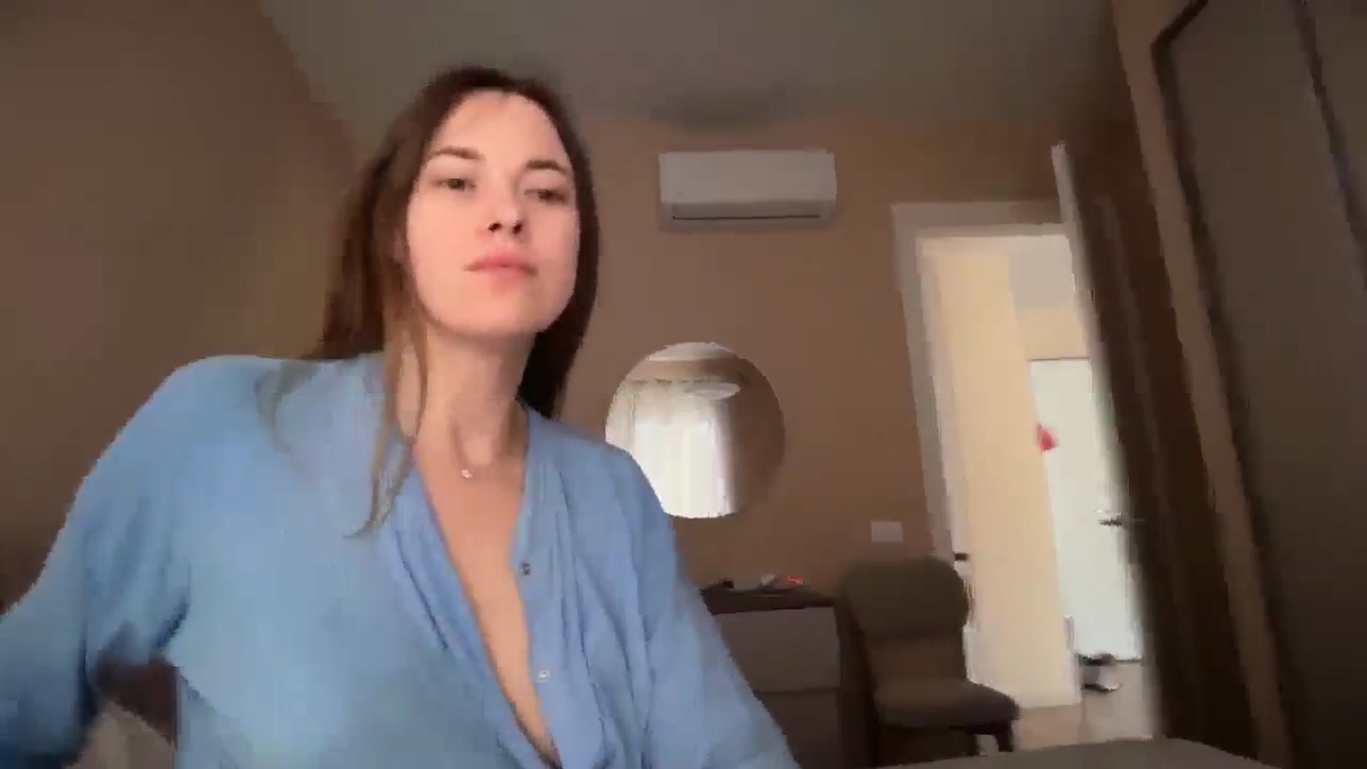 Gallery image thumbnail from SkySunFlower's myfreecams stream on, 03/03/2026, 15:03 image 13 of 20