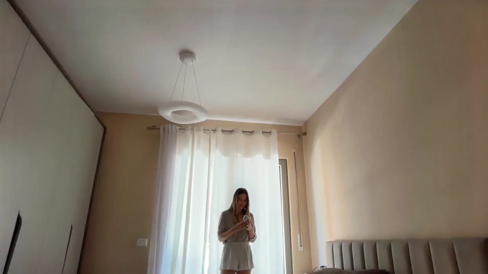 Gallery image thumbnail from SkySunFlower's myfreecams stream on, 03/06/2026, 09:01 image 17 of 20