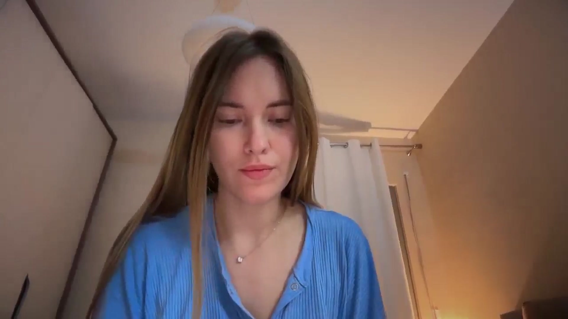 Gallery image thumbnail from SkySunFlower's myfreecams stream on, 03/09/2026, 03:52 image 14 of 20