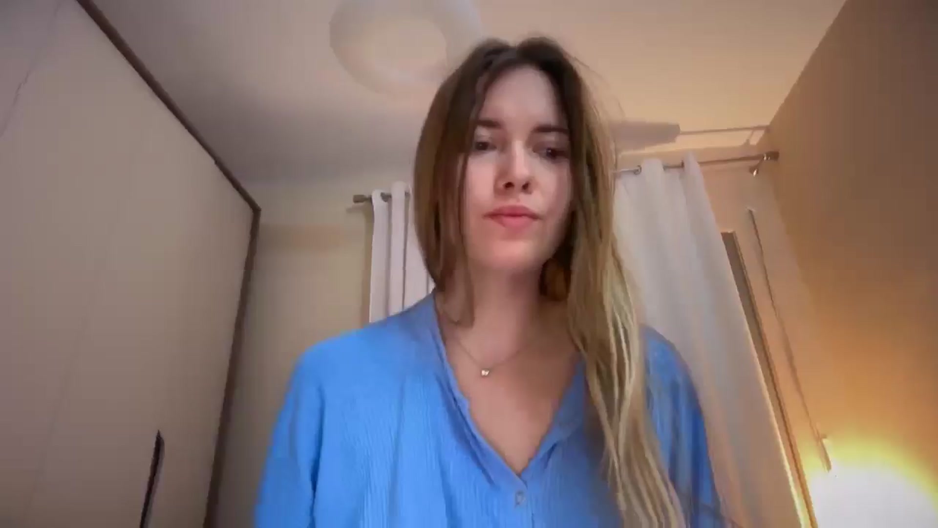 Gallery image thumbnail from SkySunFlower's myfreecams stream on, 03/09/2026, 03:52 image 12 of 20