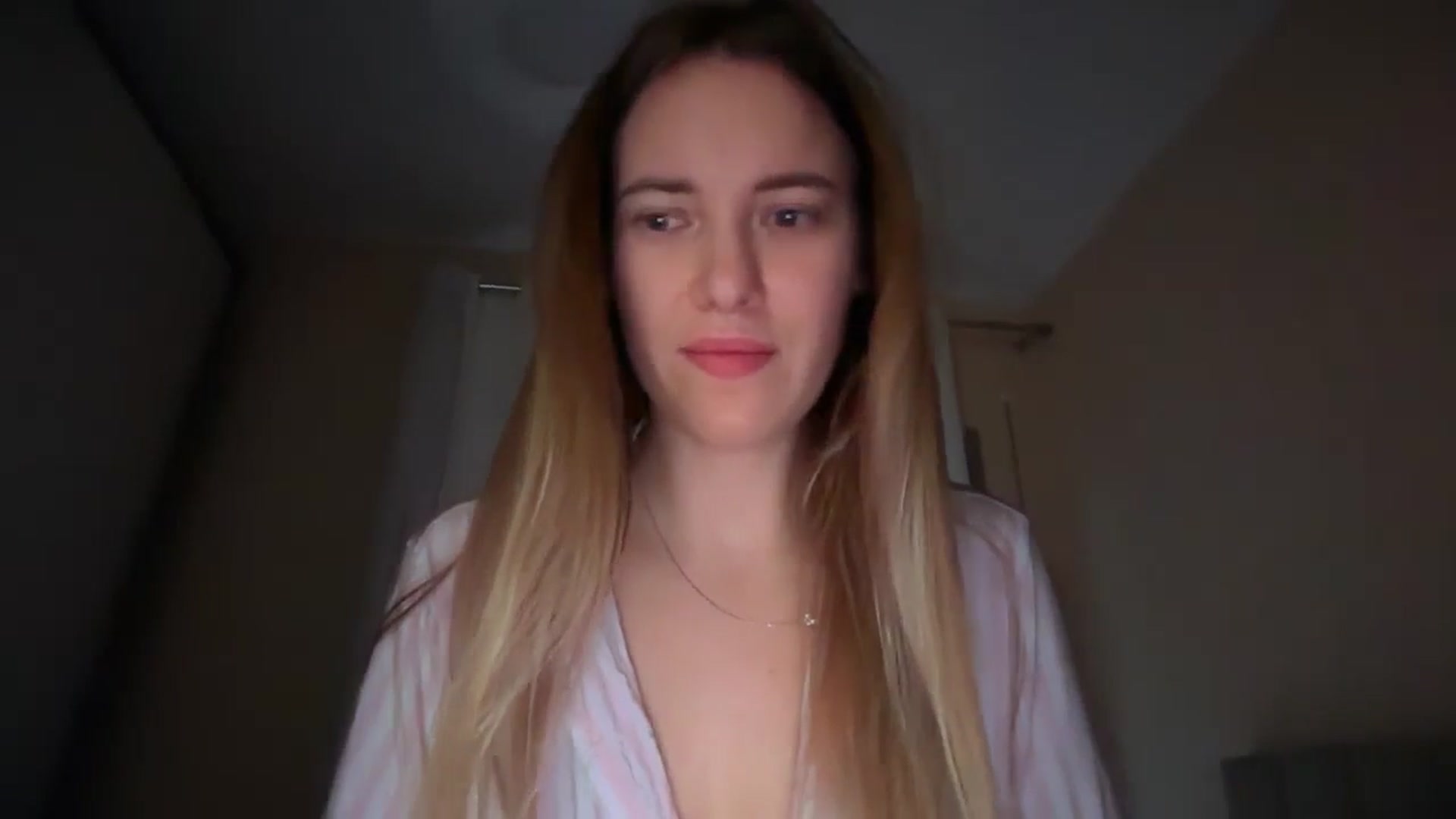 Gallery image thumbnail from SkySunFlower's myfreecams stream on, 03/24/2026, 11:11 image 5 of 20