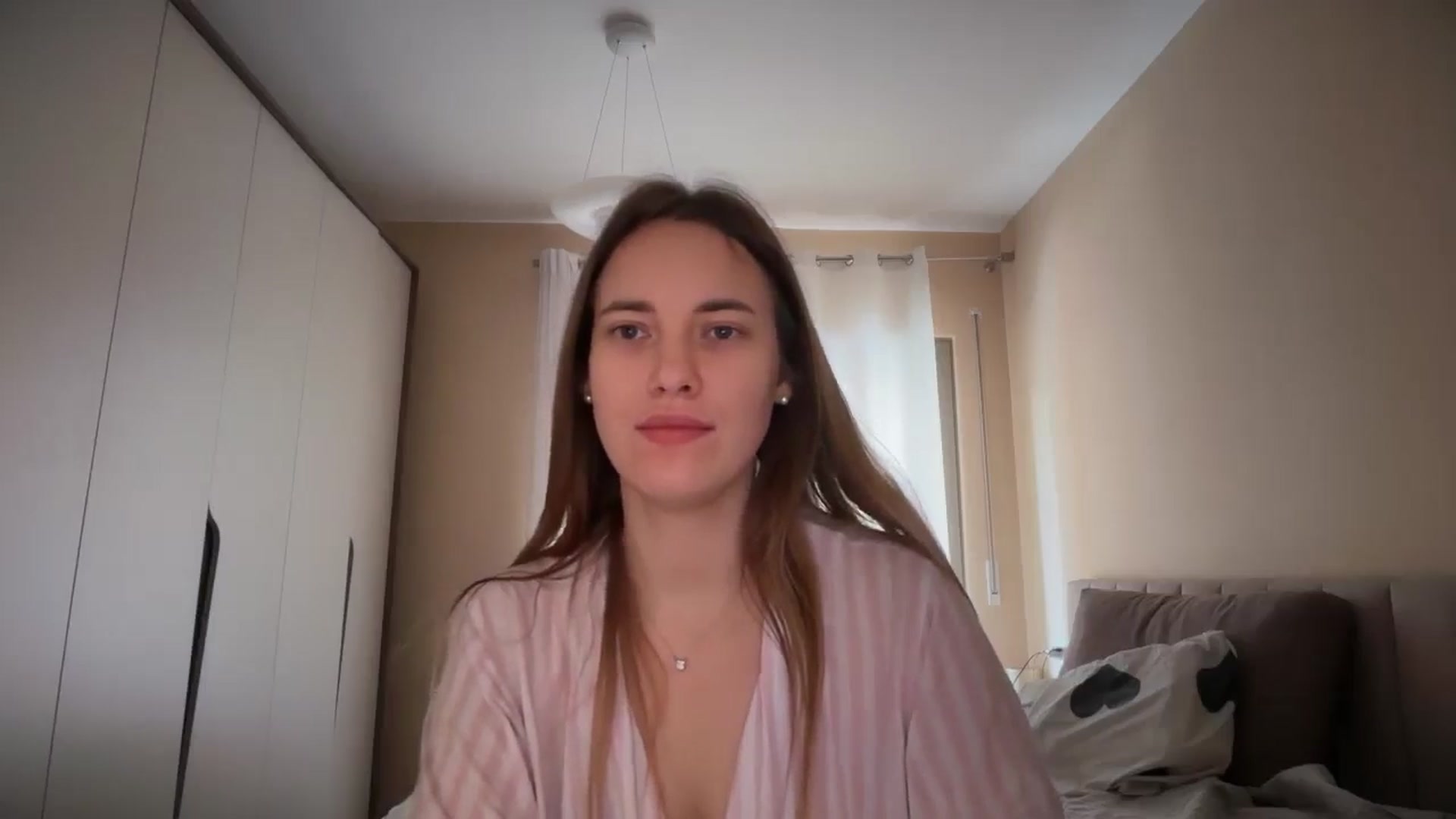 Gallery image thumbnail from SkySunFlower's myfreecams stream on, 03/28/2026, 12:48 image 13 of 20