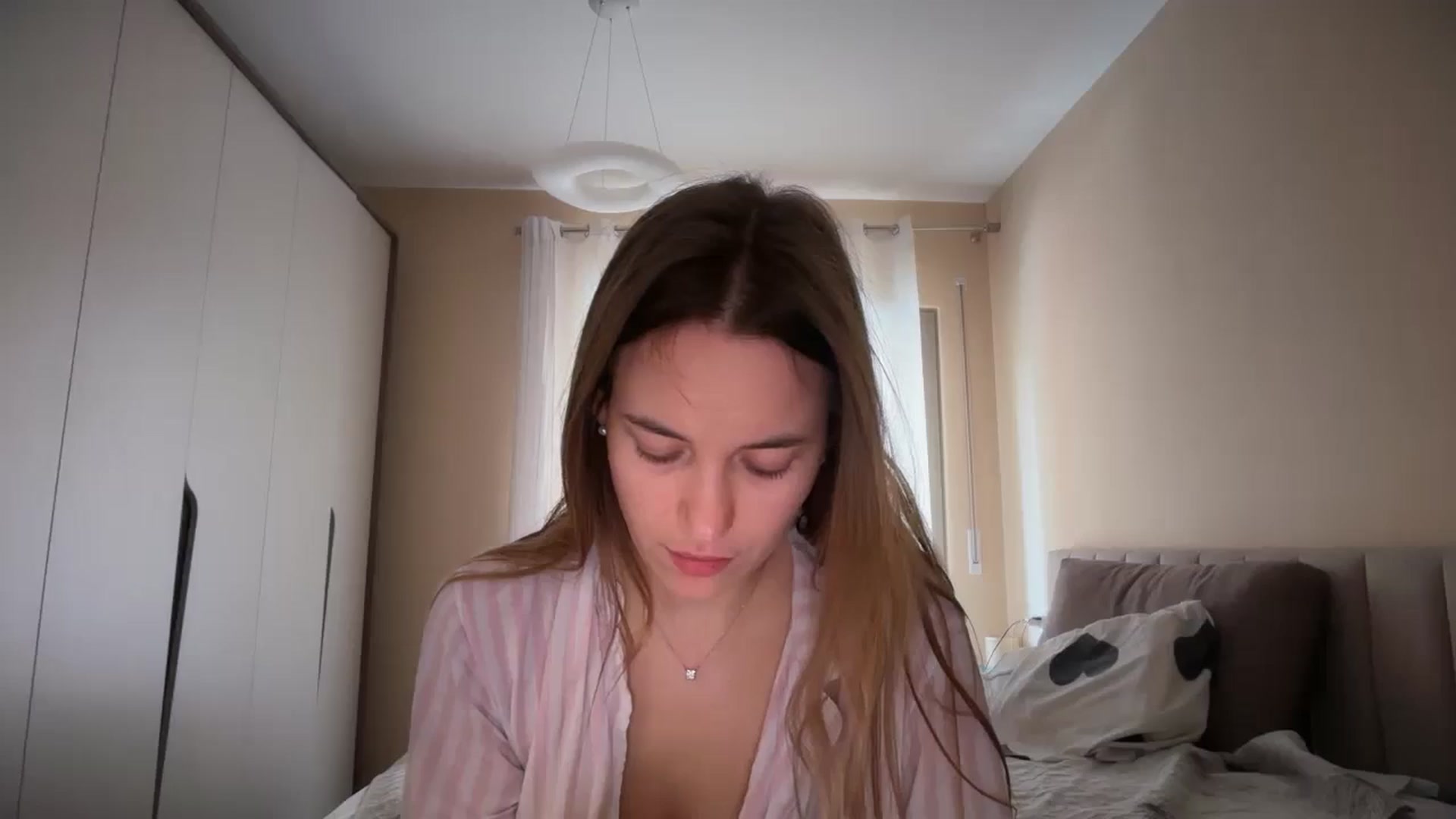 Gallery image thumbnail from SkySunFlower's myfreecams stream on, 03/28/2026, 12:48 image 20 of 20