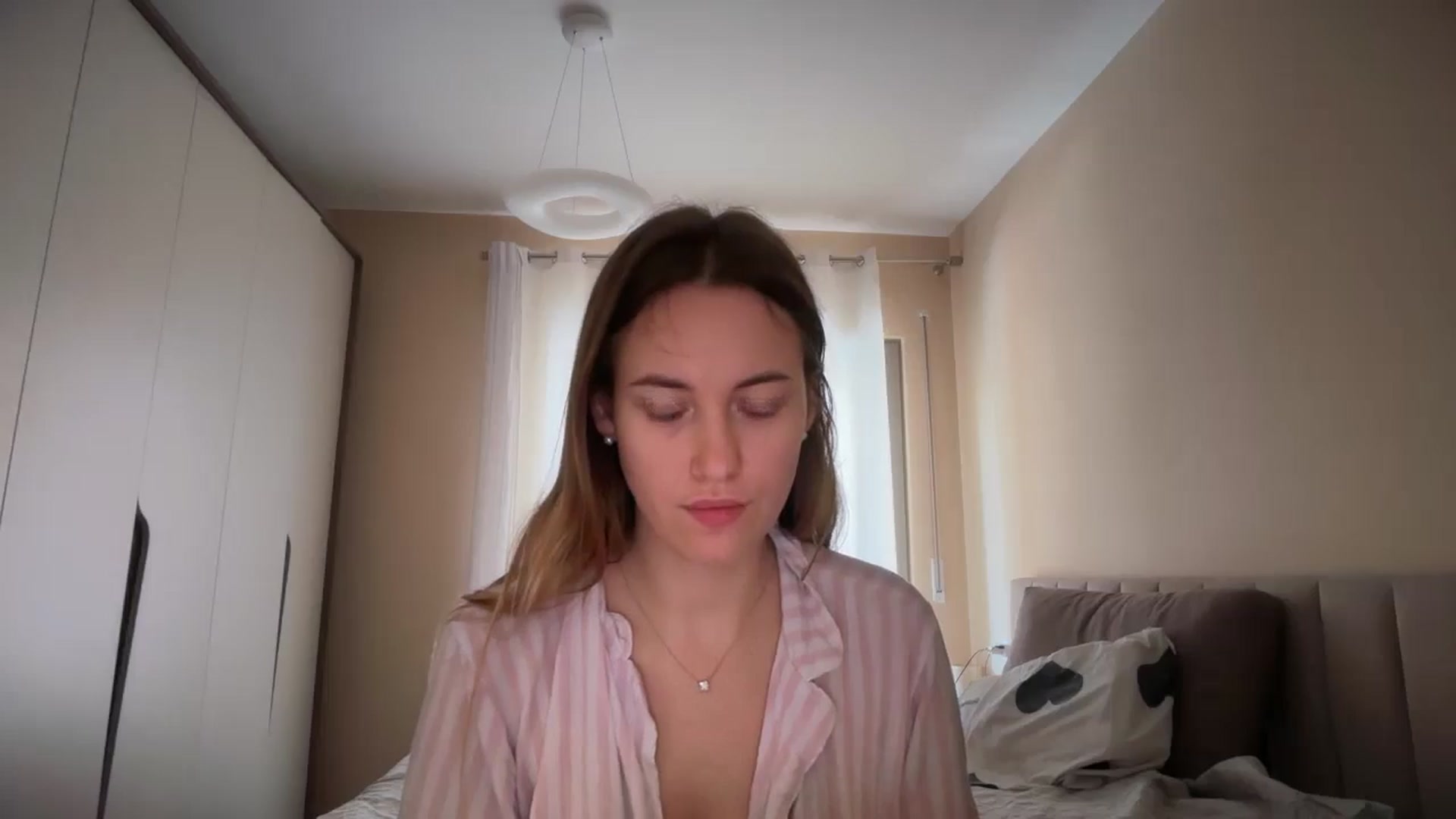 Gallery image thumbnail from SkySunFlower's myfreecams stream on, 03/28/2026, 13:13 image 3 of 20
