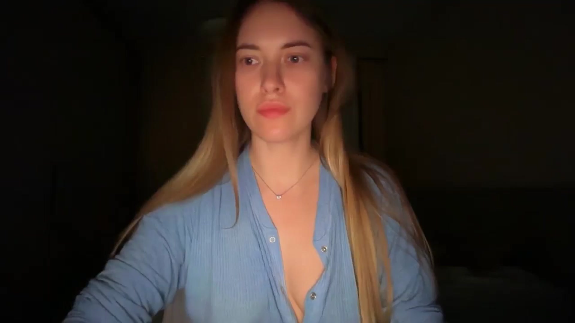 Gallery image thumbnail from SkySunFlower's myfreecams stream on, 04/10/2026, 05:34 image 3 of 20