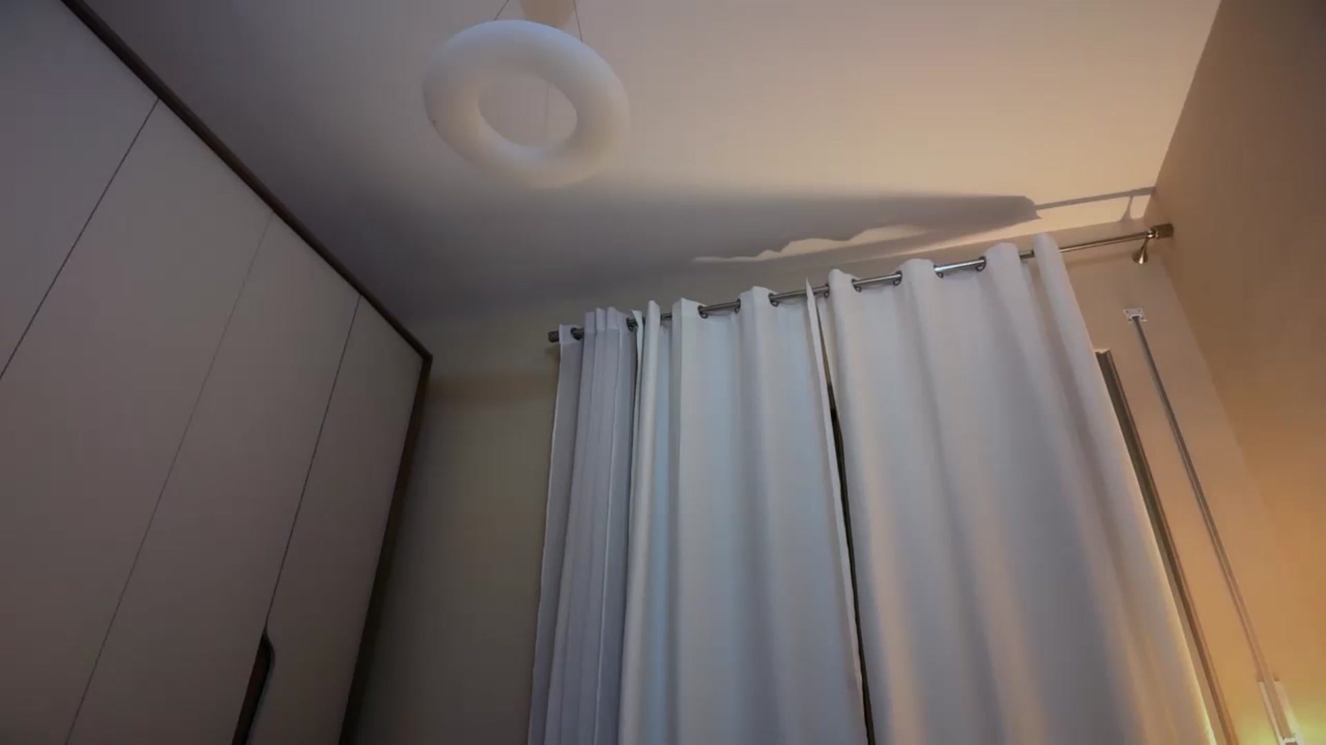 Gallery image thumbnail from SkySunFlower's myfreecams stream on, 04/14/2026, 17:59 image 16 of 20