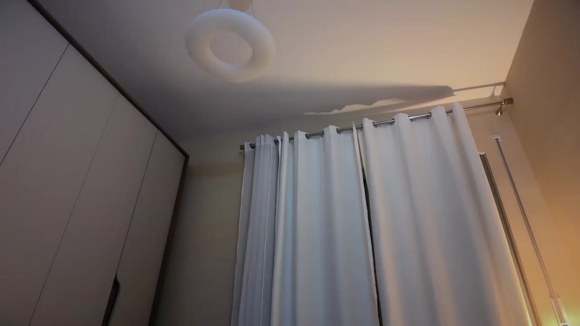 Gallery image thumbnail from SkySunFlower's myfreecams stream on, 04/14/2026, 17:59 image 15 of 20