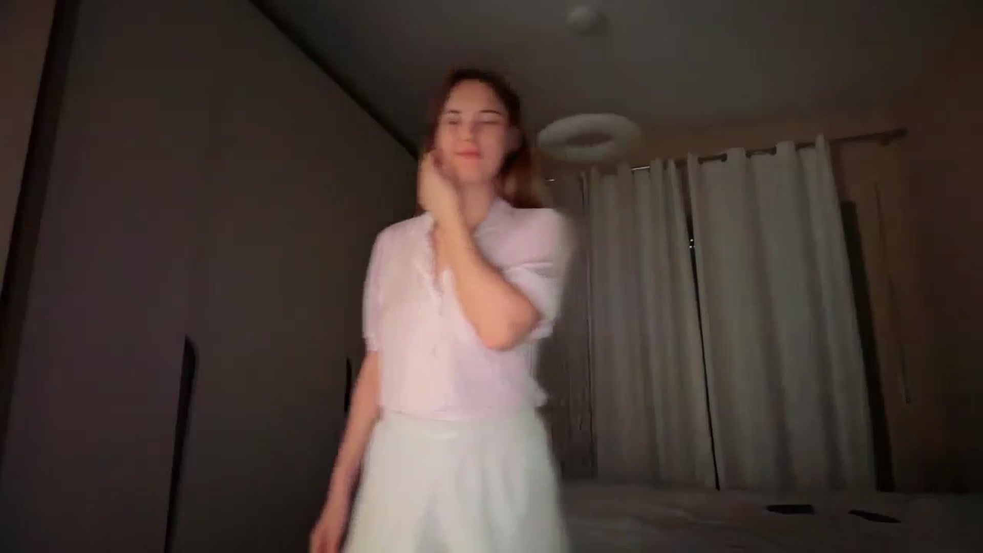 Gallery image thumbnail from SkySunFlower's myfreecams stream on, 04/20/2026, 08:23 image 17 of 20