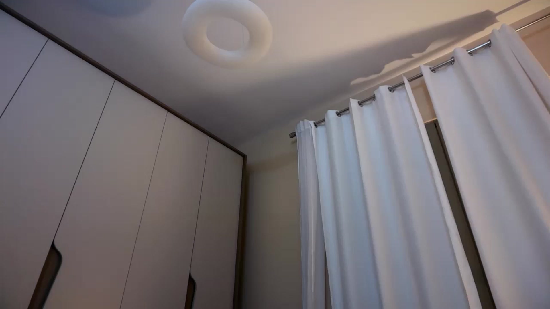 Gallery image thumbnail from SkySunFlower's myfreecams stream on, 04/29/2026, 21:04 image 11 of 20