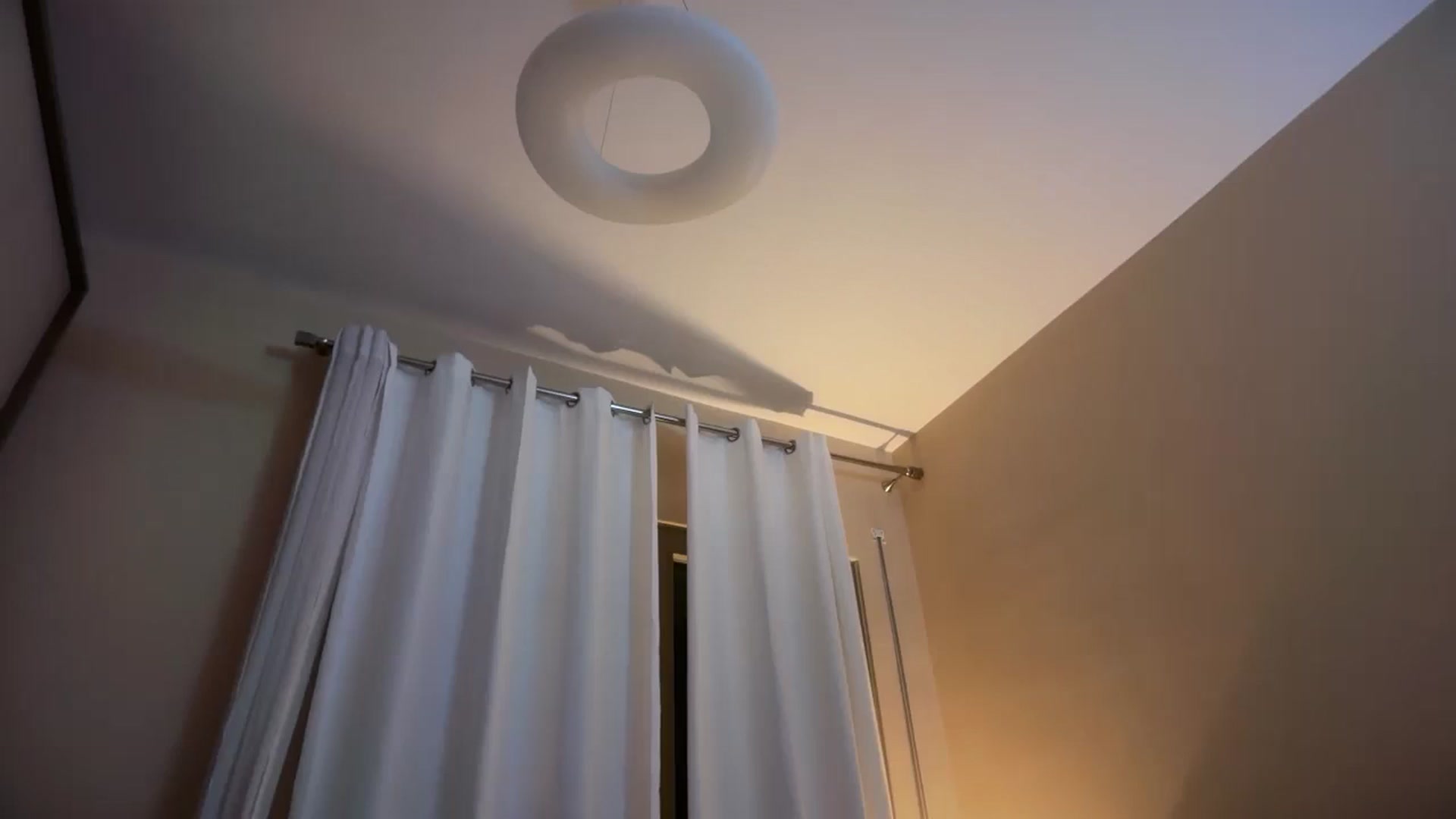 Gallery image thumbnail from SkySunFlower's myfreecams stream on, 04/29/2026, 21:04 image 3 of 20