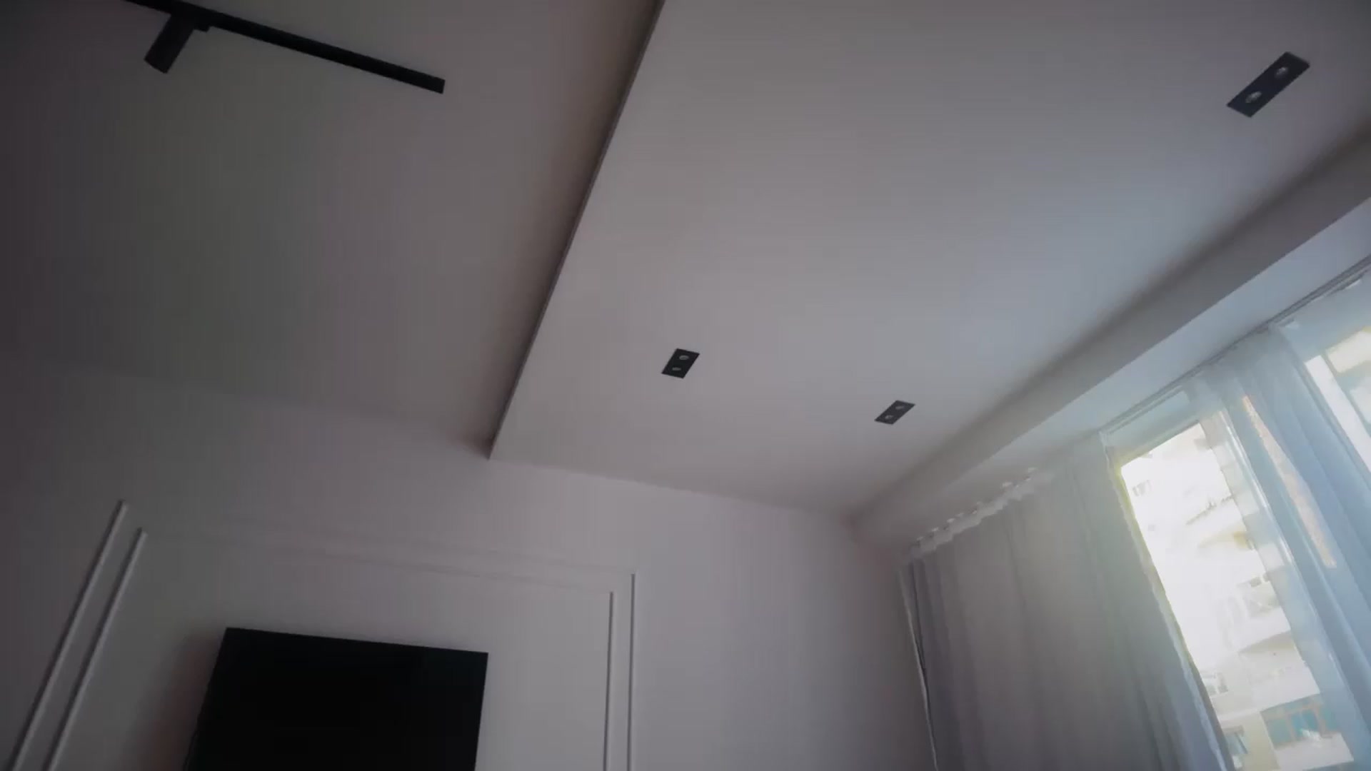 Gallery image thumbnail from SkySunFlower's myfreecams stream on, 05/20/2026, 16:41 image 14 of 20
