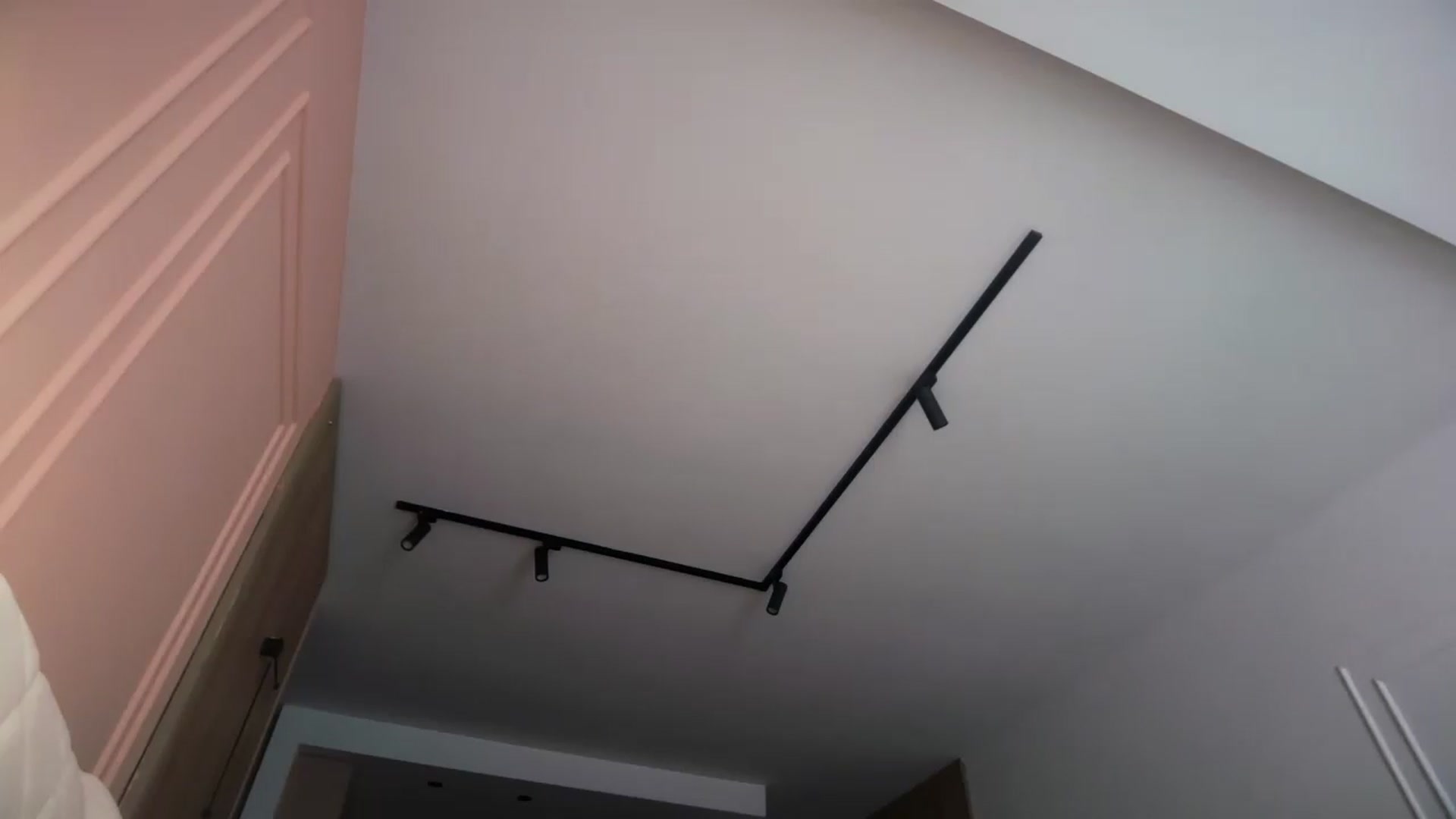 Gallery image thumbnail from SkySunFlower's myfreecams stream on, 05/20/2026, 16:41 image 15 of 20
