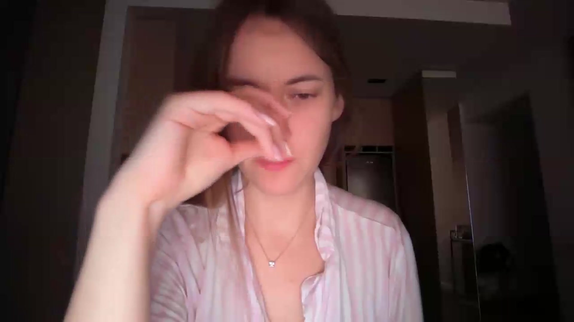 Gallery image thumbnail from SkySunFlower's myfreecams stream on, 05/27/2026, 07:53 image 4 of 20