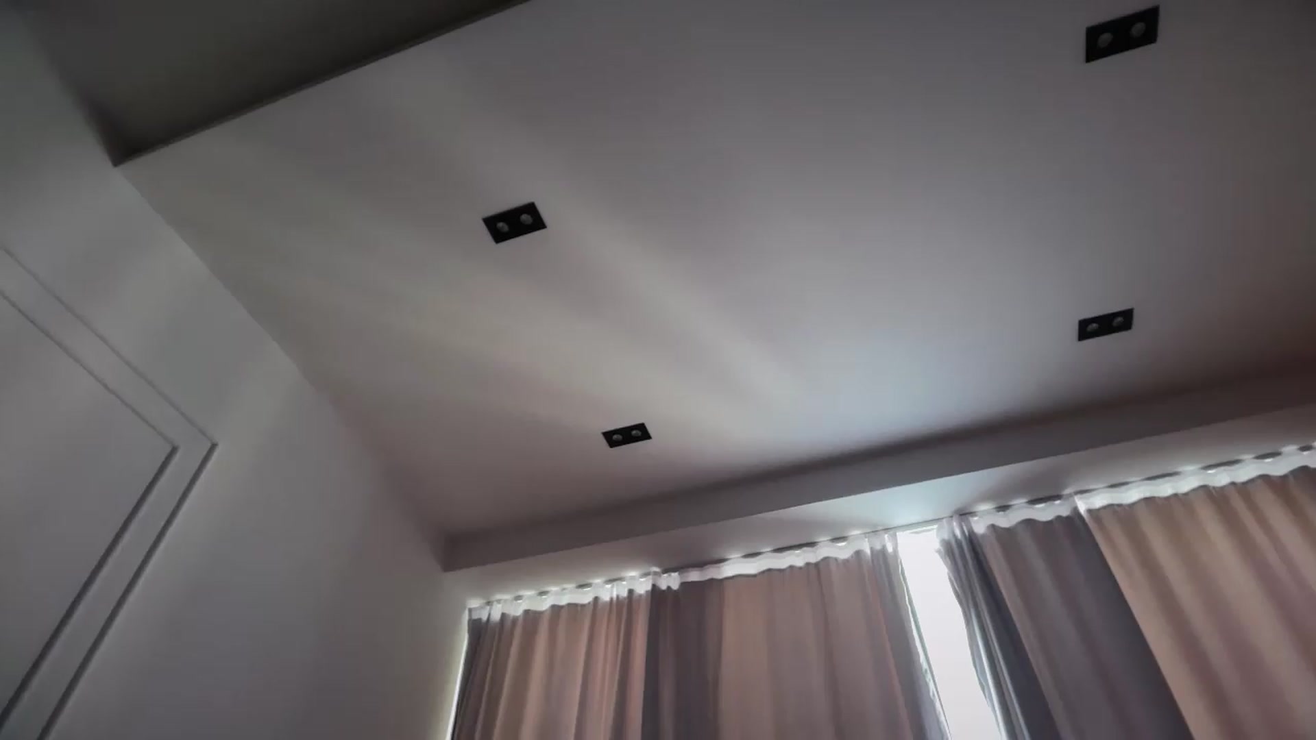 Gallery image thumbnail from SkySunFlower's myfreecams stream on, 05/31/2026, 07:30 image 14 of 20
