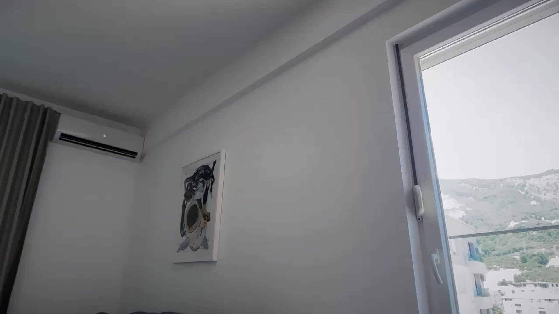 Gallery image thumbnail from SkySunFlower's myfreecams stream on, 06/10/2026, 11:32 image 18 of 20