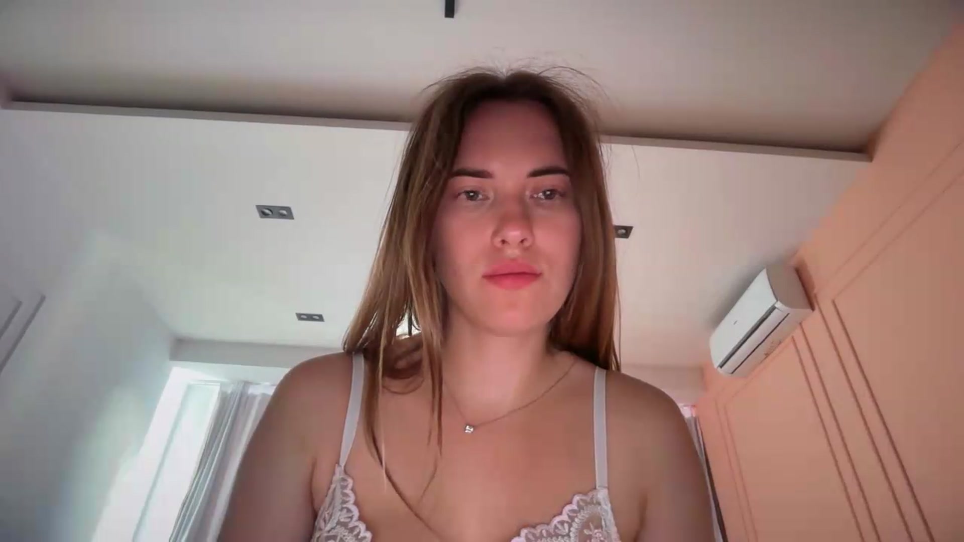 Gallery image thumbnail from SkySunFlower's myfreecams stream on, 06/14/2026, 05:30 image 13 of 20
