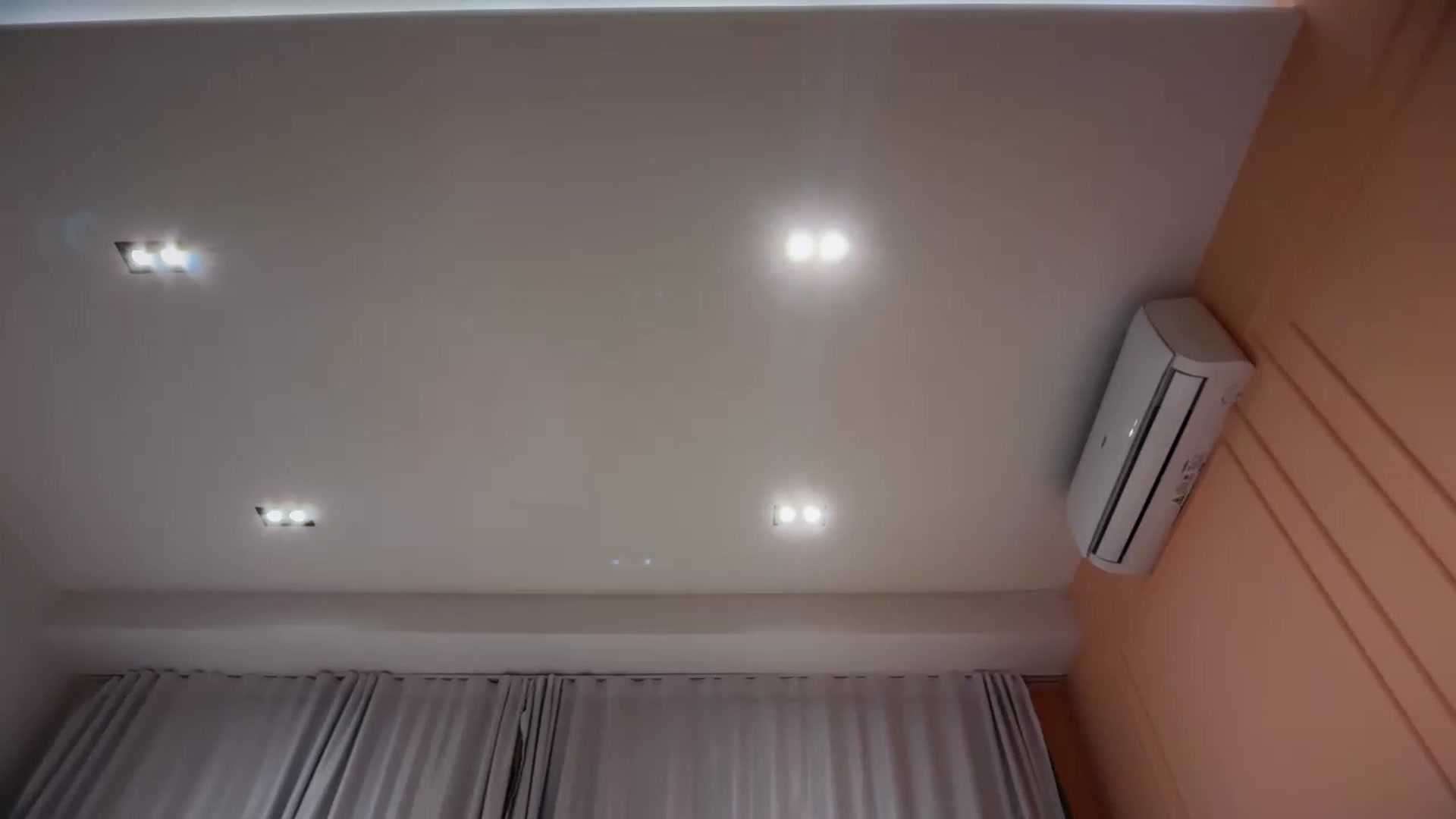 Gallery image thumbnail from SkySunFlower's myfreecams stream on, 06/28/2026, 02:49 image 7 of 20