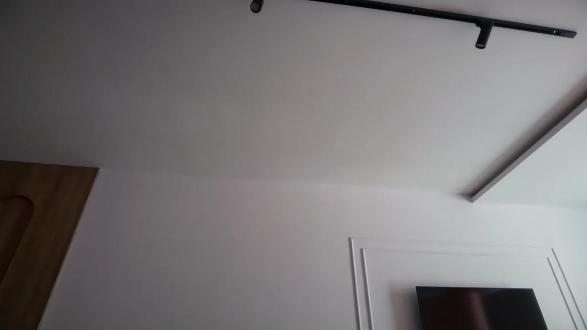 Gallery image thumbnail from SkySunFlower's myfreecams stream on, 06/29/2026, 08:33 image 14 of 20