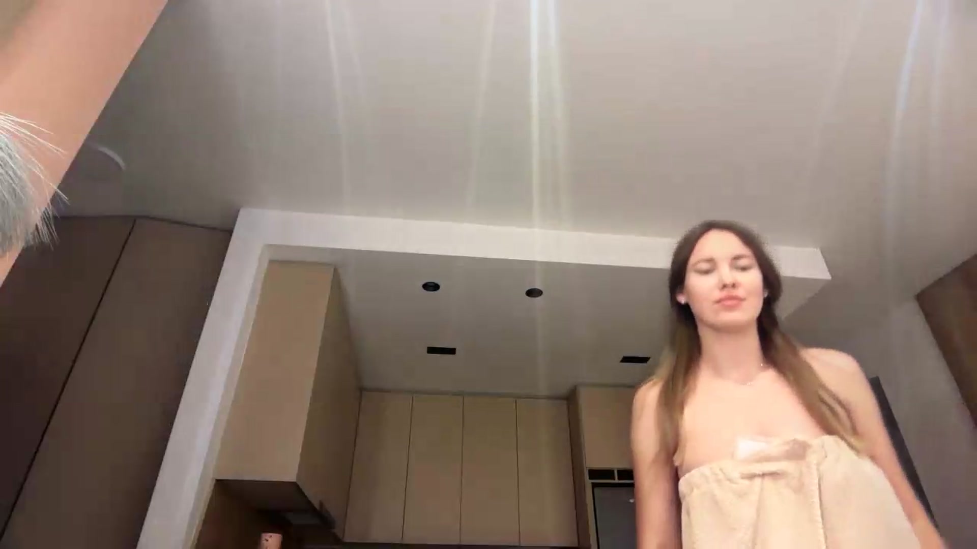 Gallery image thumbnail from SkySunFlower's myfreecams stream on, 07/05/2026, 01:03 image 2 of 20