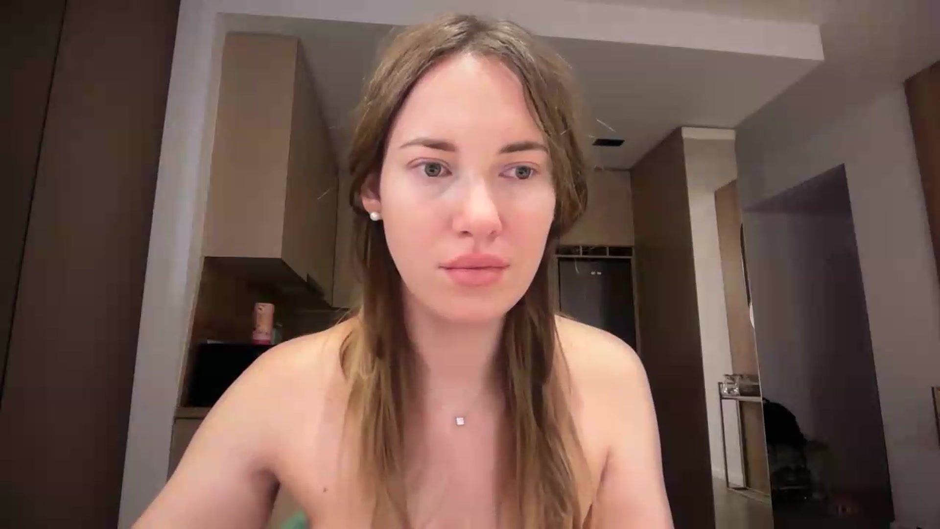 Gallery image thumbnail from SkySunFlower's myfreecams stream on, 07/05/2026, 01:03 image 3 of 20