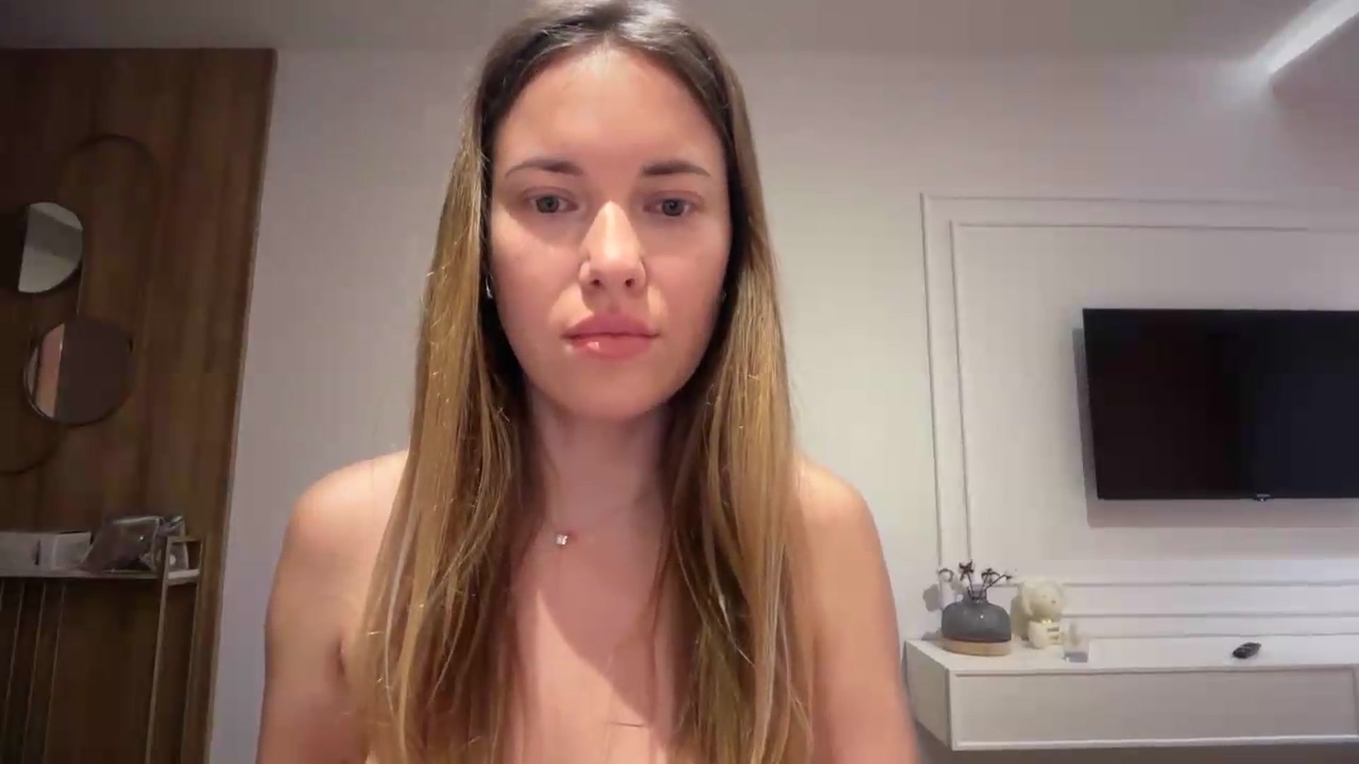 Gallery image thumbnail from SkySunFlower's myfreecams stream on, 07/11/2026, 02:08 image 2 of 20