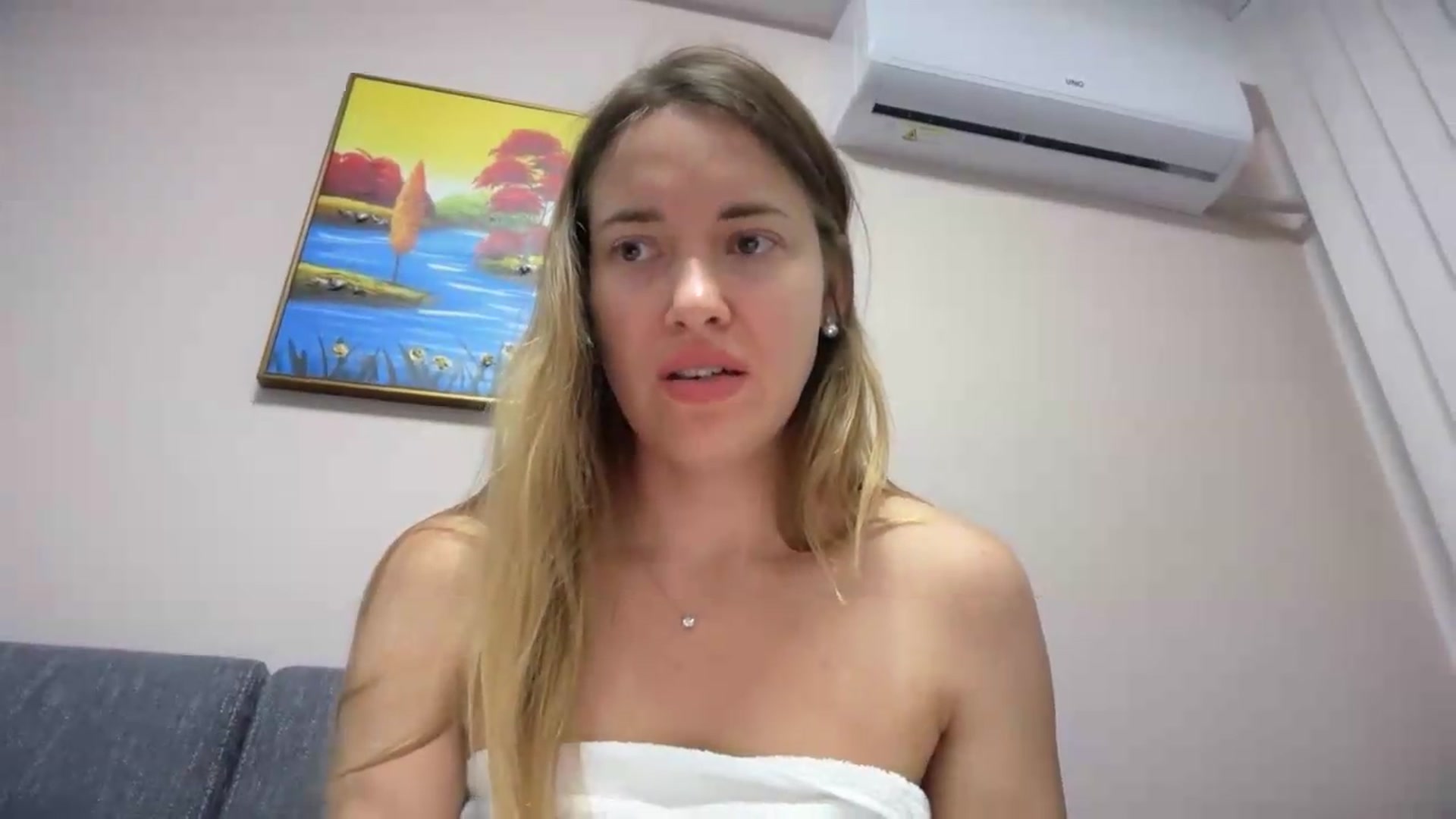Gallery image thumbnail from SkySunFlower's myfreecams stream on, 07/20/2026, 03:54 image 2 of 20
