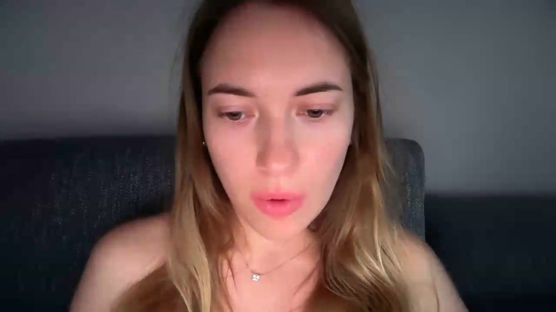 Gallery image thumbnail from SkySunFlower's myfreecams stream on, 07/20/2026, 03:54 image 11 of 20